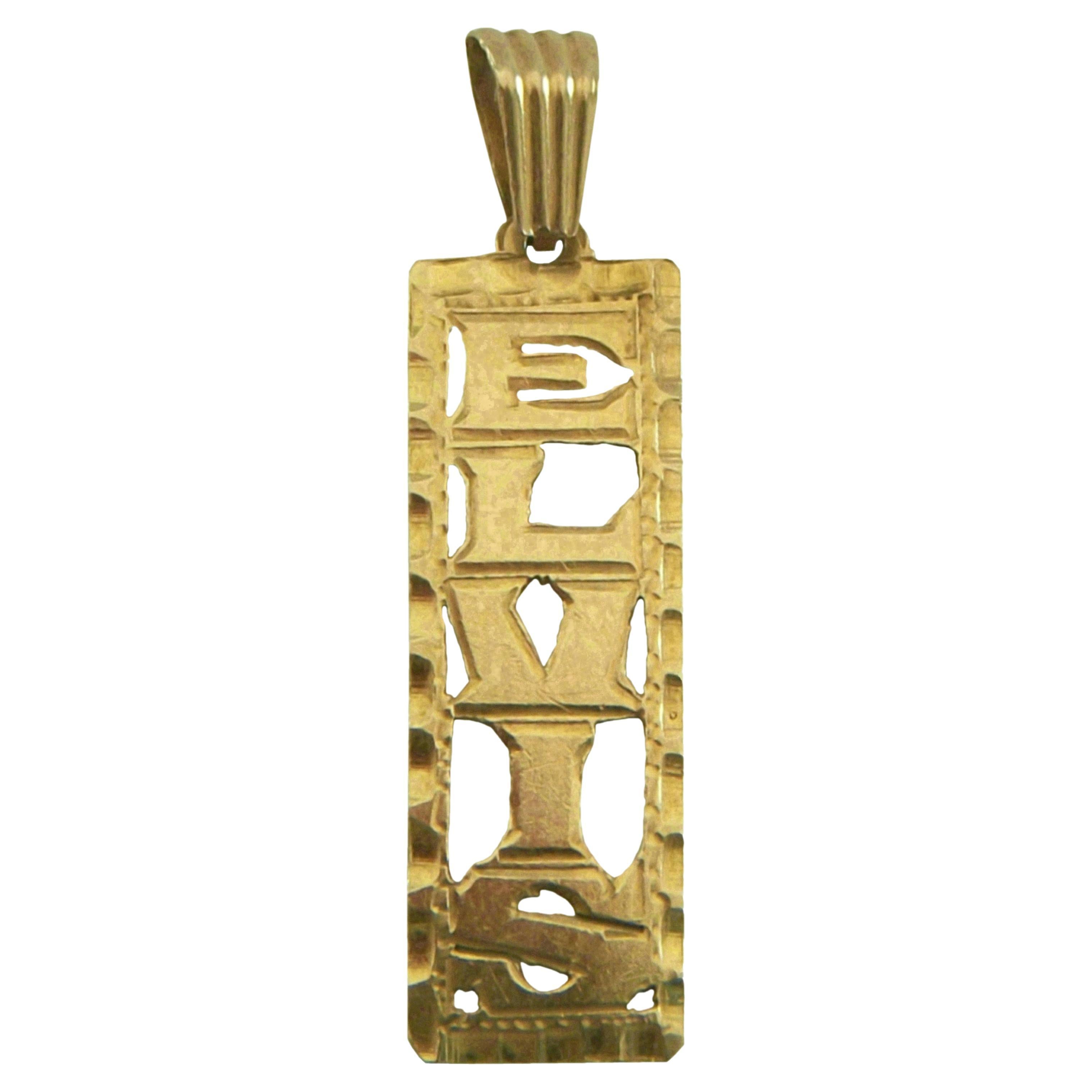 Collier pendentif Retro Elvis - Or jaune 14K - U.S.A. - Circa 1970
s en vente