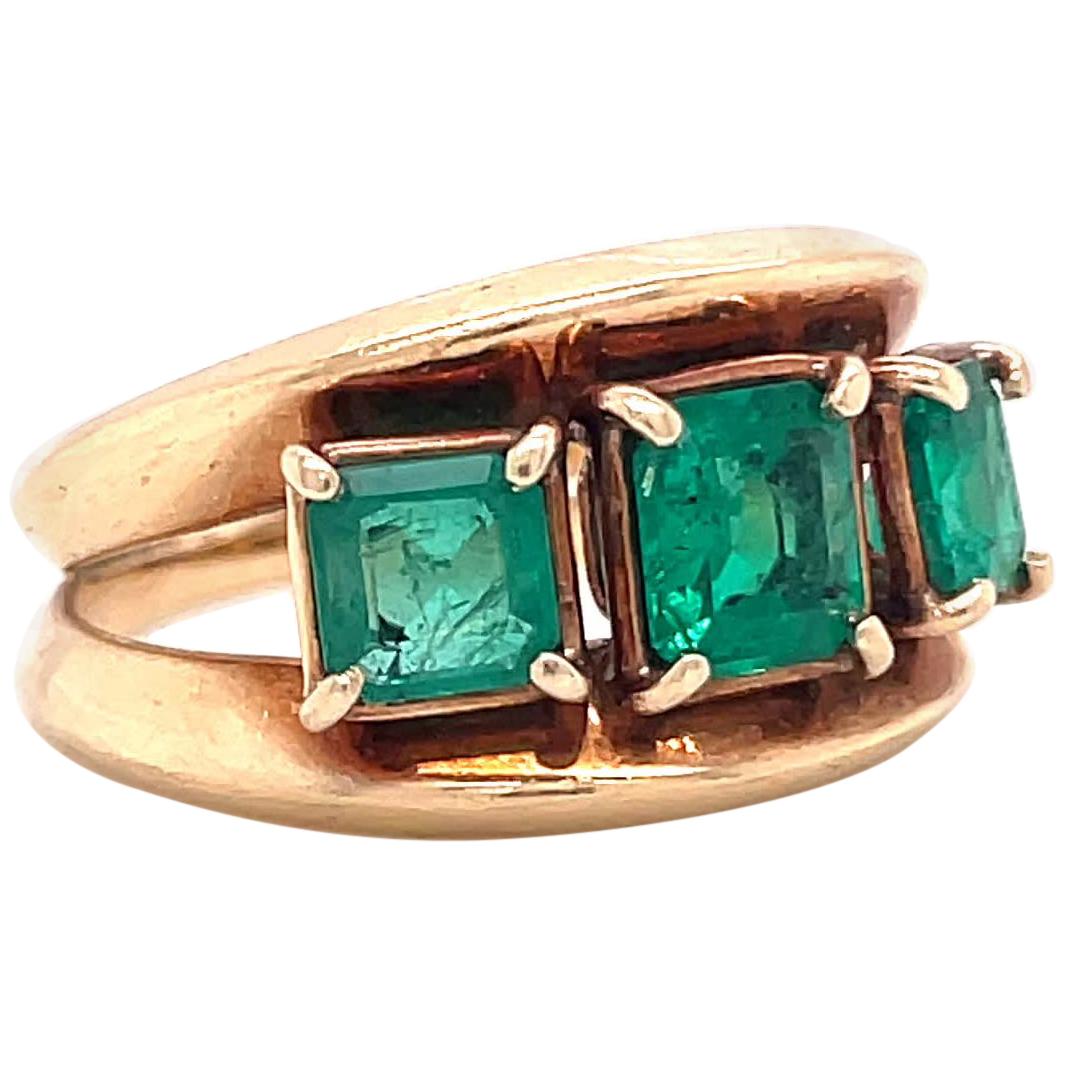 Retro Emerald 14 Karat Gold Three Stone Ring