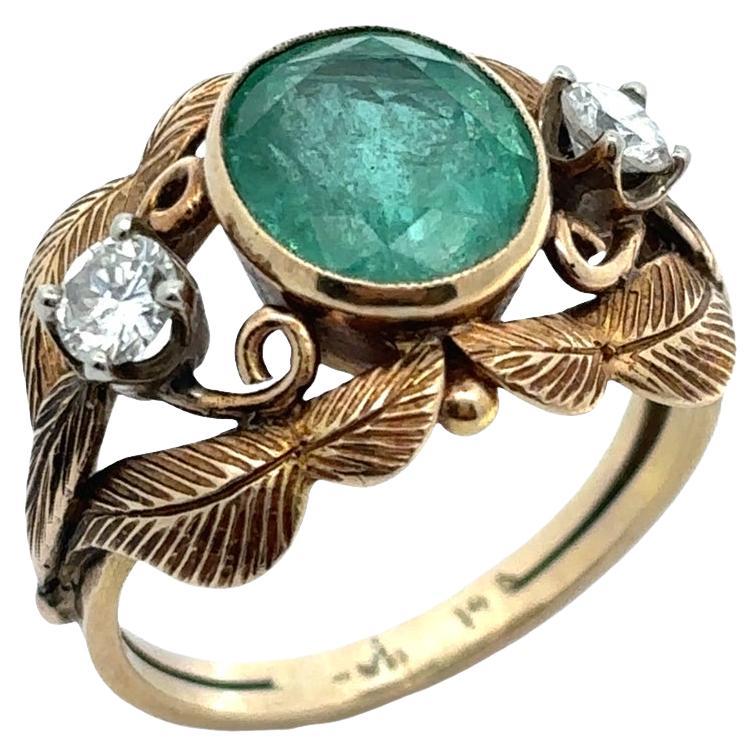 Anello retrò con smeraldo e diamante in vendita
