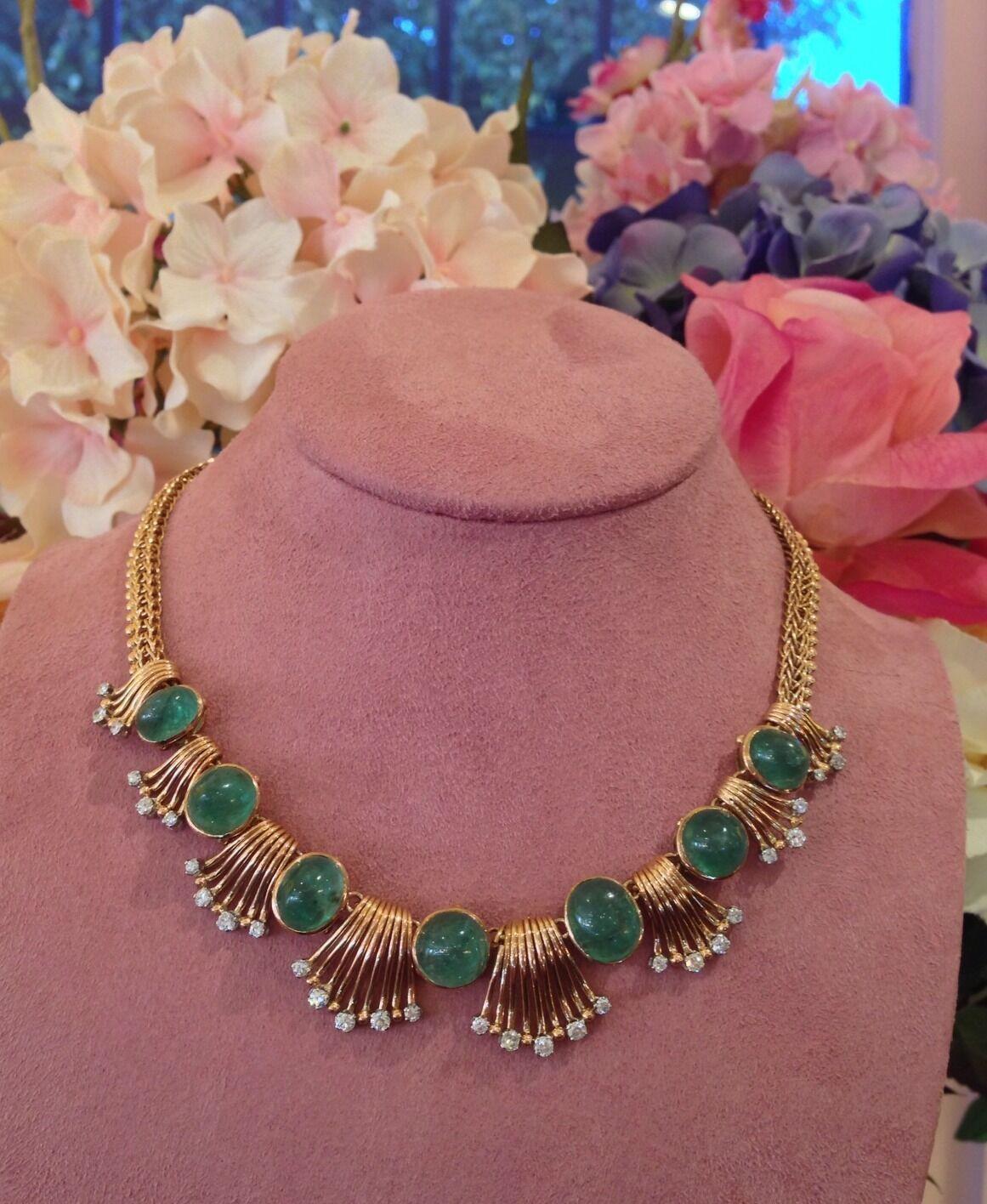 Retro Emerald Cabochon and Diamond Necklace in 18K Rose Gold For Sale 6