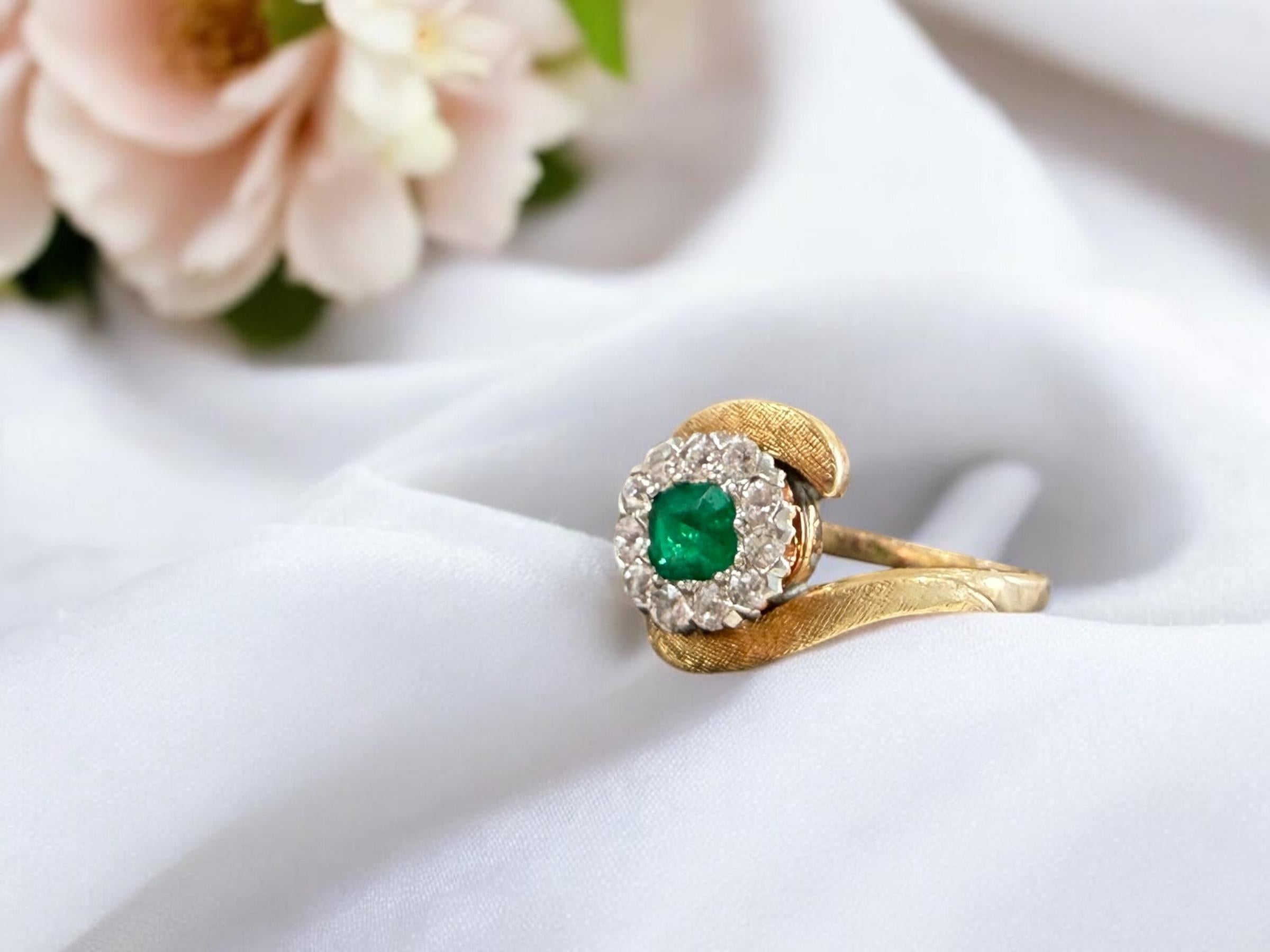 We are loving the uniqueness of this vintage beauty!!

Ring Details
Material: 14K Yellow Gold
Era: Retro 1940 - 1980
Head Width: 12mm
Head Height: 4.2mm
Shank Width: 1.9mm
Weight: 4.2 Grams
Finger Size: 6 3/4
Sizable Upon Request

Accented by the
