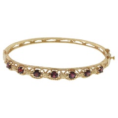 Retro Era 14KT Yellow Gold Garnet Bangle Bracelet