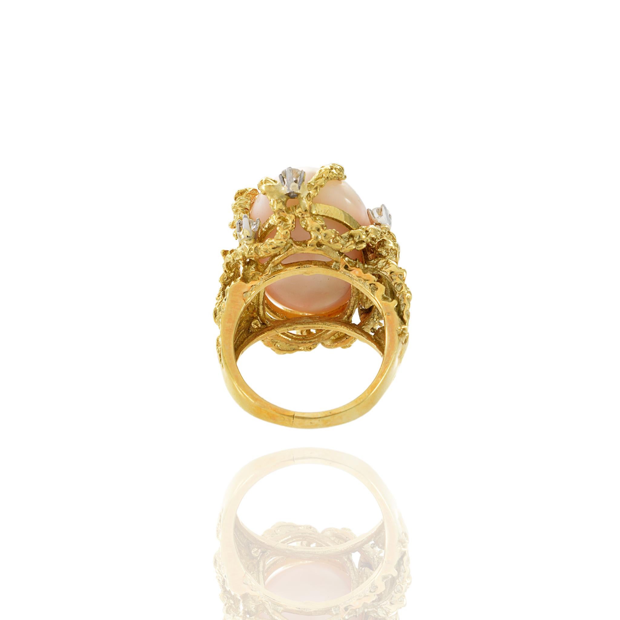 Retro Era 18KT Yellow Gold Angel Skin Coral And Diamond Ring For Sale 5