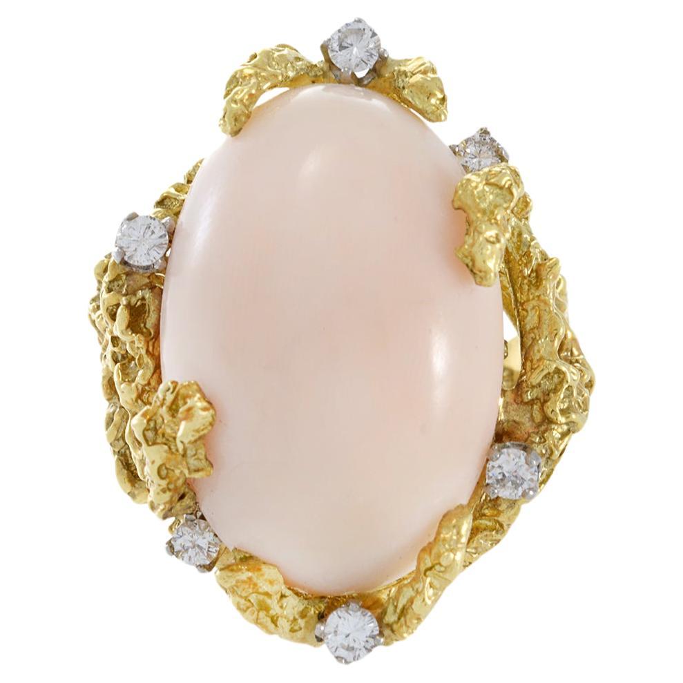 Retro Era 18KT Yellow Gold Angel Skin Coral And Diamond Ring
