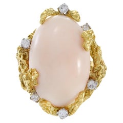 Retro Era 18KT Yellow Gold Angel Skin Coral And Diamond Ring