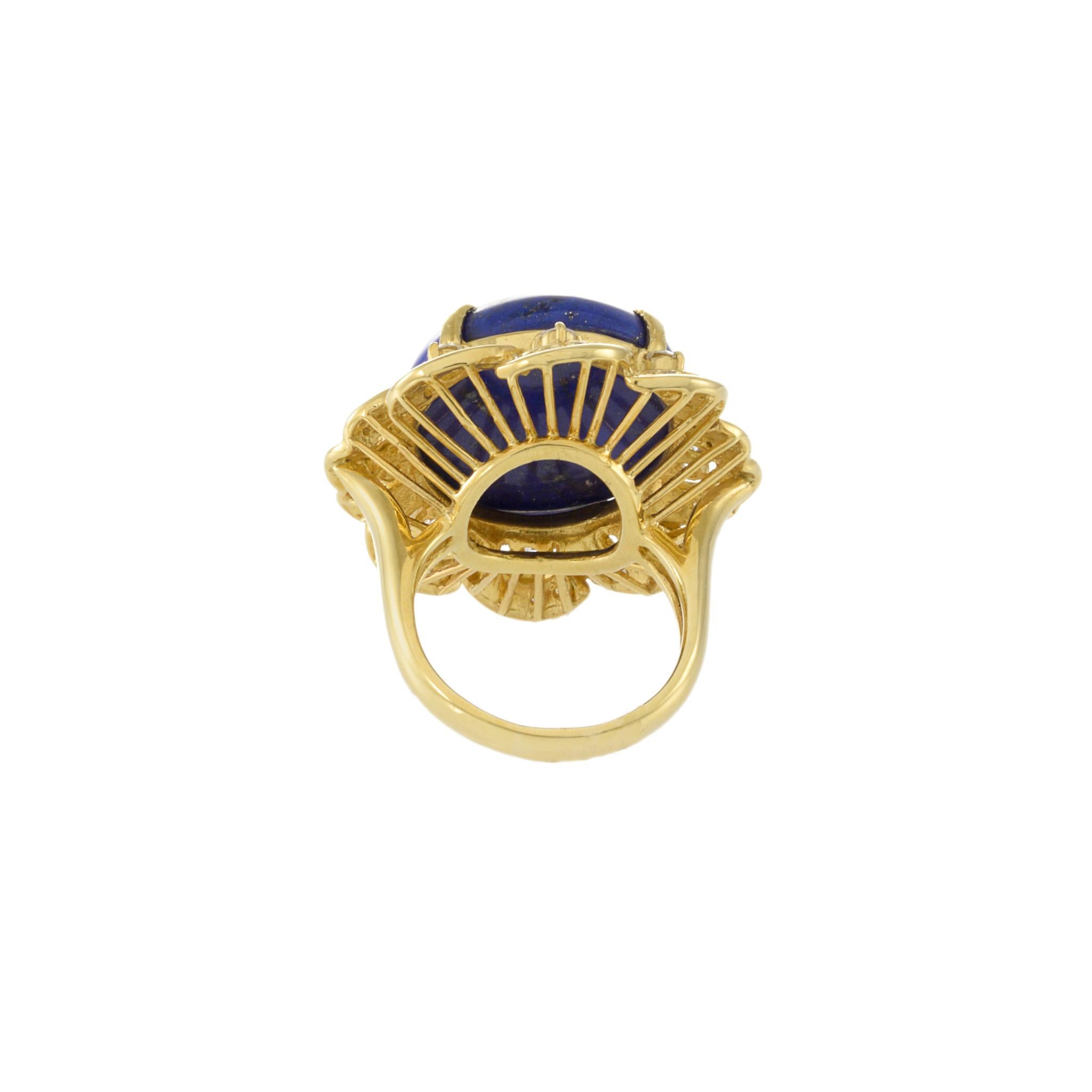 Bague d'époque rétro en or jaune 18 carats, lapis-lazuli et diamants en vente 1