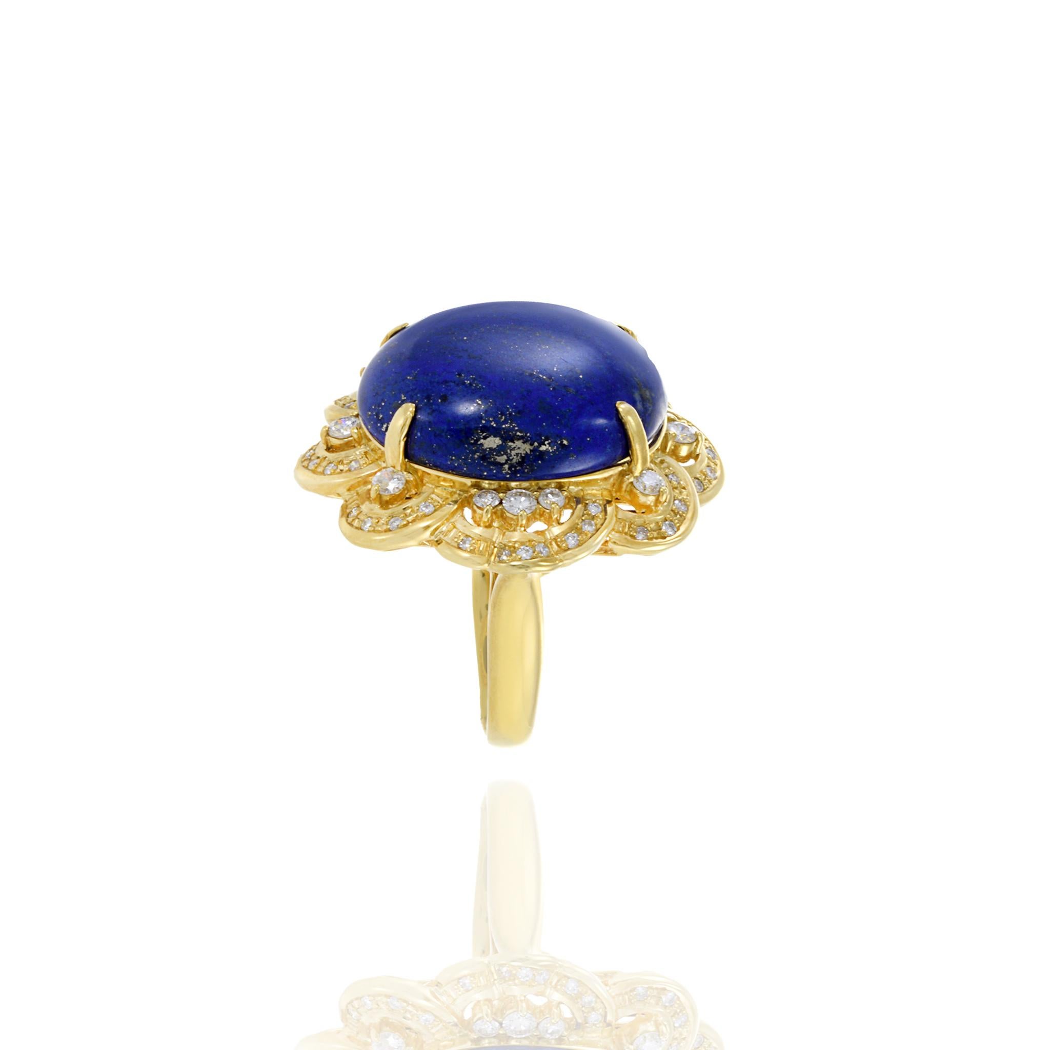 Retro Era 18KT Yellow Gold Lapis Lazuli And Diamond Ring For Sale 4