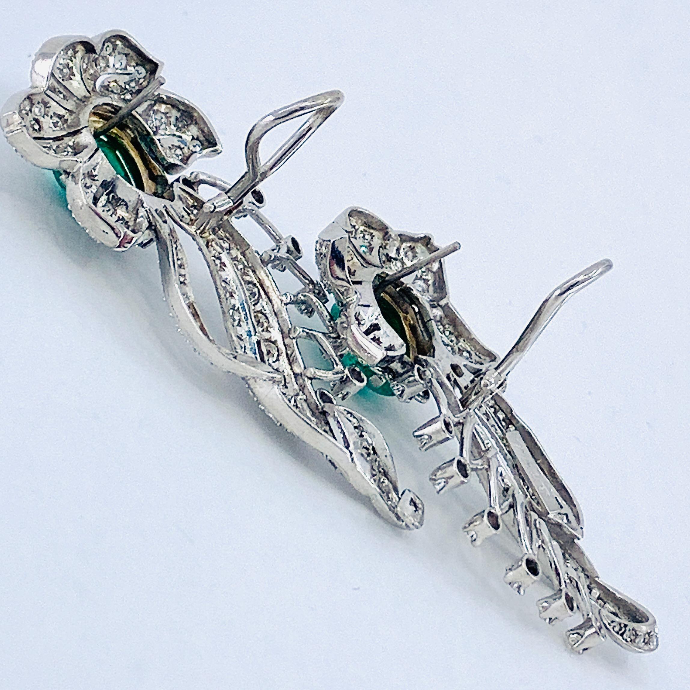 Women's or Men's Retro Era 6 Carat Emerald and 2 Carat Diamond Flourish Post Earrings in Platinum For Sale