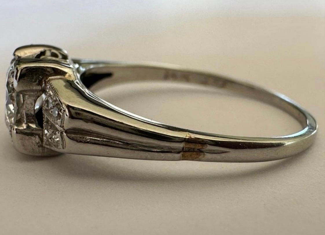 Retro-Ära Diamant-Verlobungsring (Alteuropäischer Schliff) im Angebot