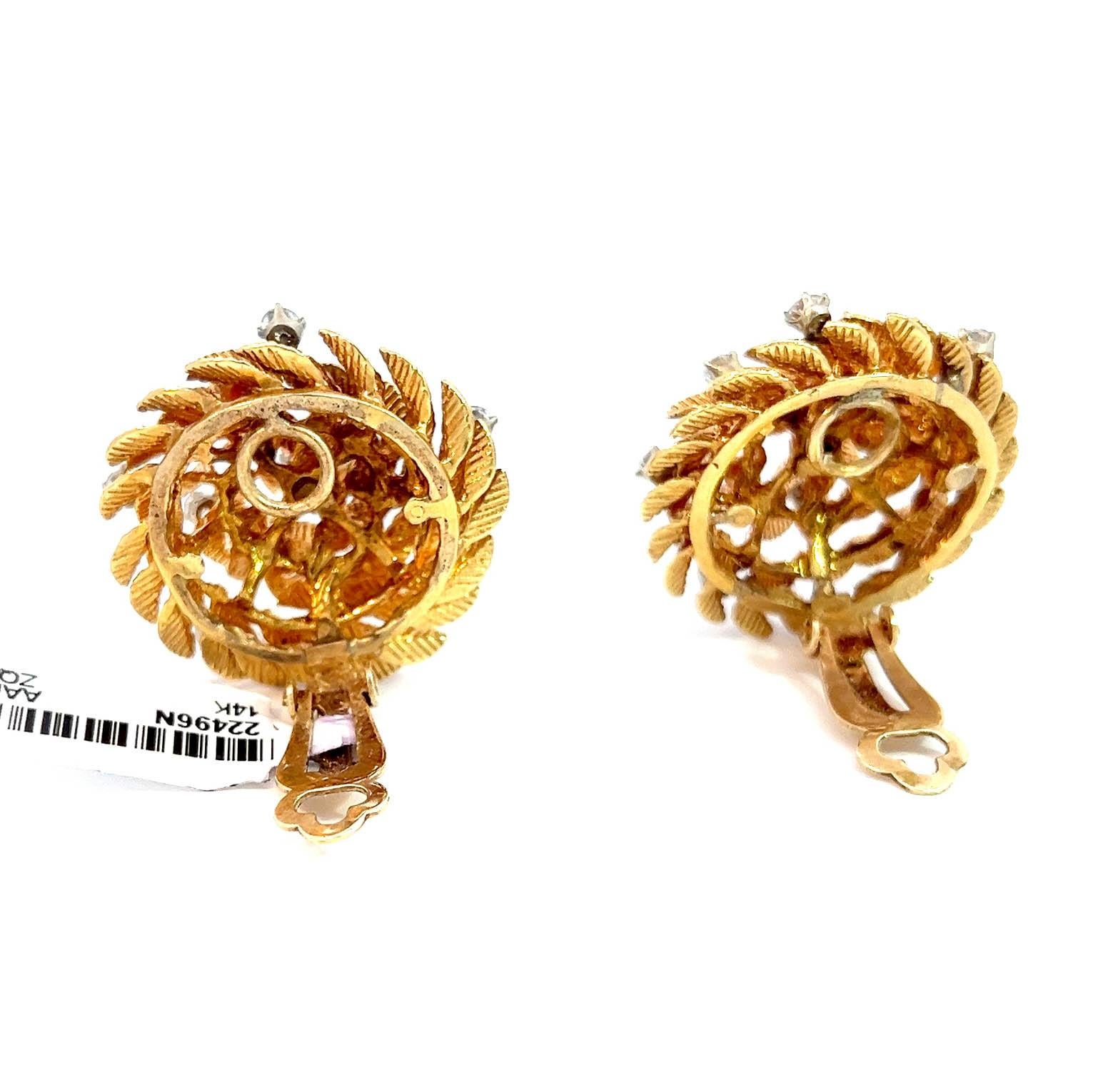 Round Cut Retro Estate 1.76 Carat Diamond Clip-On Lever Back Stud Earrings For Sale