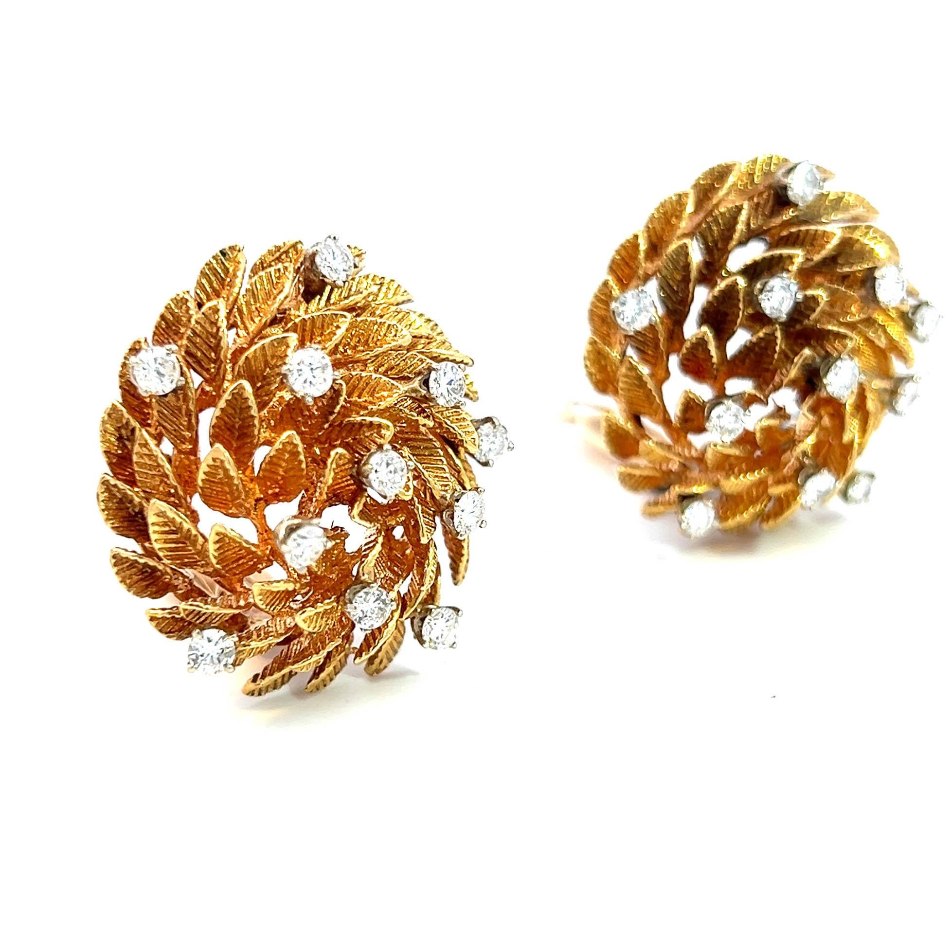 Women's or Men's Retro Estate 1.76 Carat Diamond Clip-On Lever Back Stud Earrings For Sale