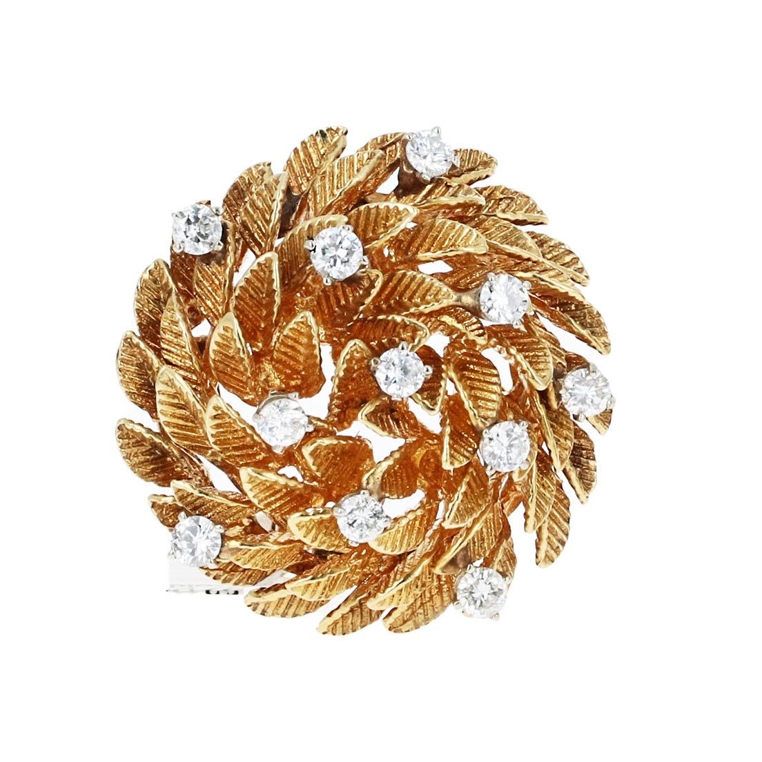 Retro Estate 1.76 Carat Diamond Clip-On Lever Back Stud Earrings For Sale 3