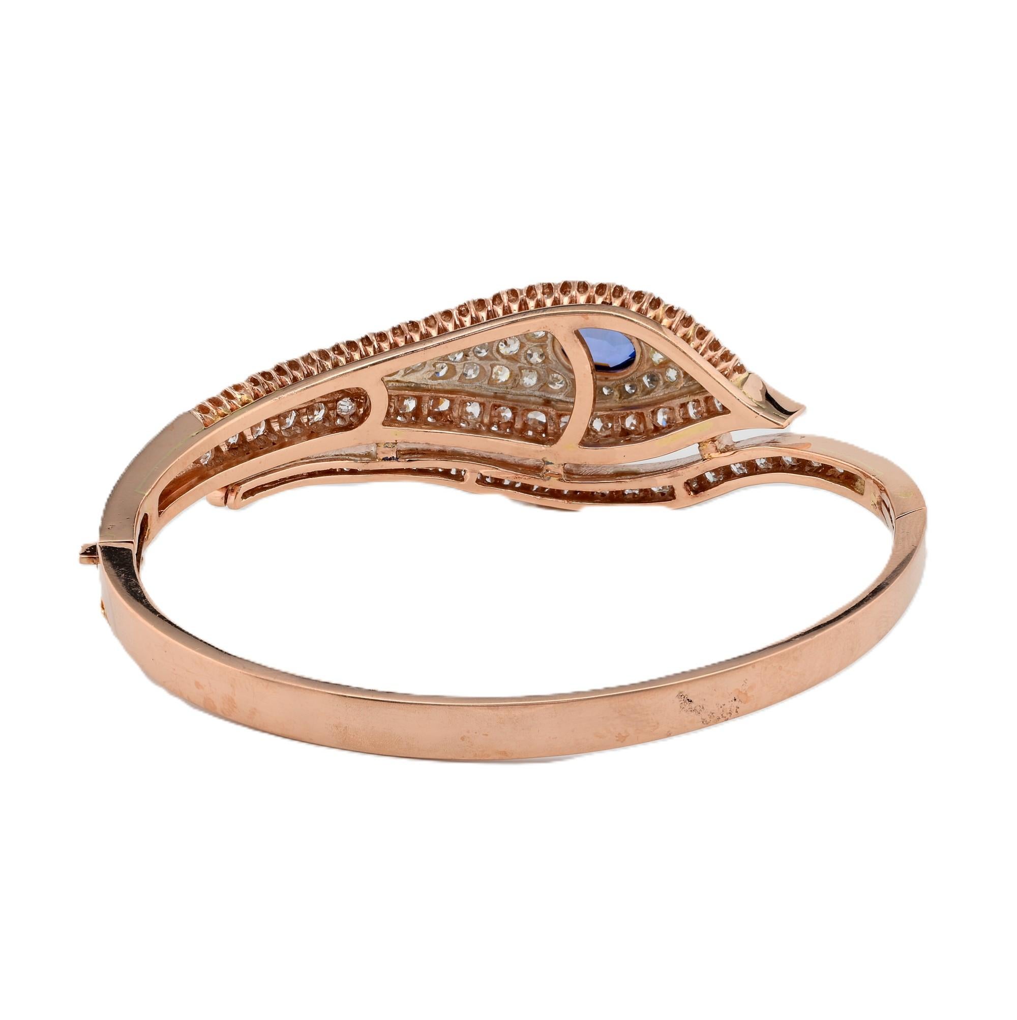 Retro Evil Eye 1.10 Ct Verneuil Sapphire 4.90 Ct Diamond Rare Bangle  9 KT gold For Sale 3
