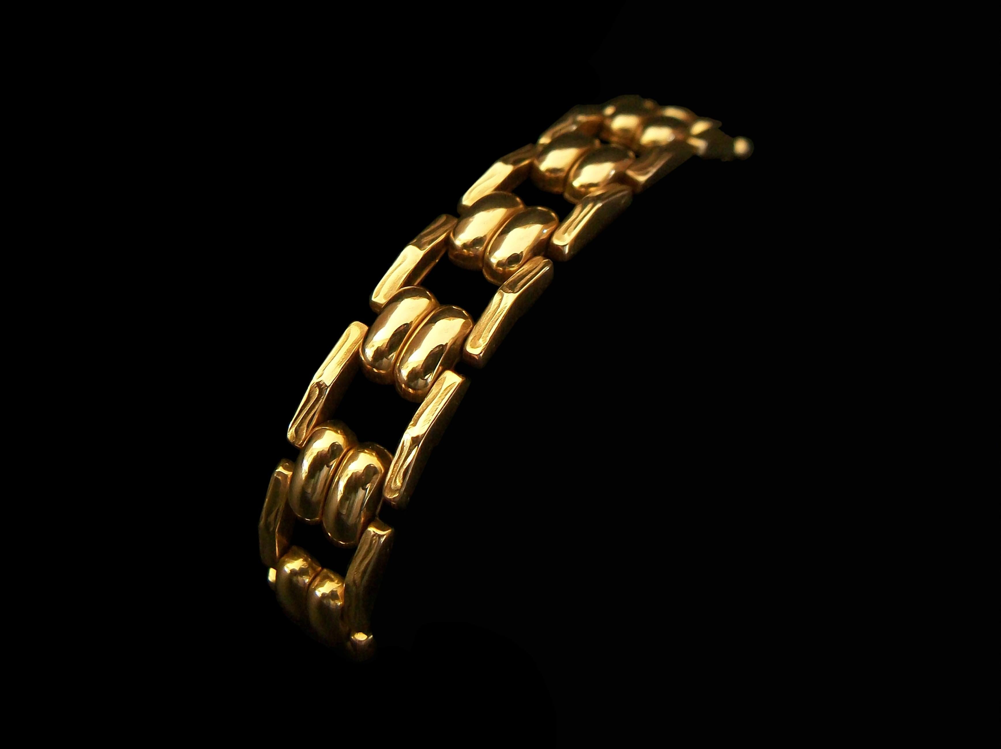 Bracelet rétro en or jaune 14 carats et 585, 23 grammes, E.U, vers les années 1980 Pour femmes en vente