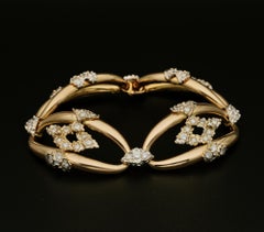 Retro Fantastic 4.0 Ct Diamond Omega Links 18 Kt Gold Bracelet