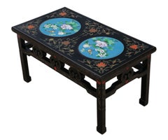 Retro Fine Quality Chinoiserie Chinese Decorated Black Lacquer Coffee Table