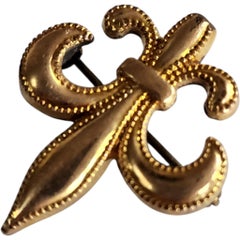 Retro Fleur-de-Lis Brooch with Beaded Detailing
