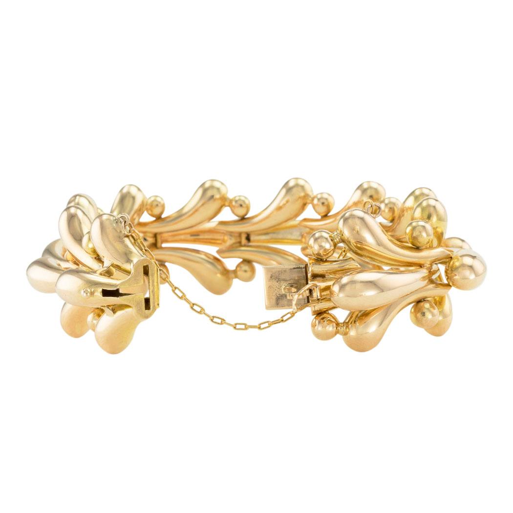Retro Fleur de Lis Shaped Links Rose Gold Bracelet In Good Condition In Los Angeles, CA
