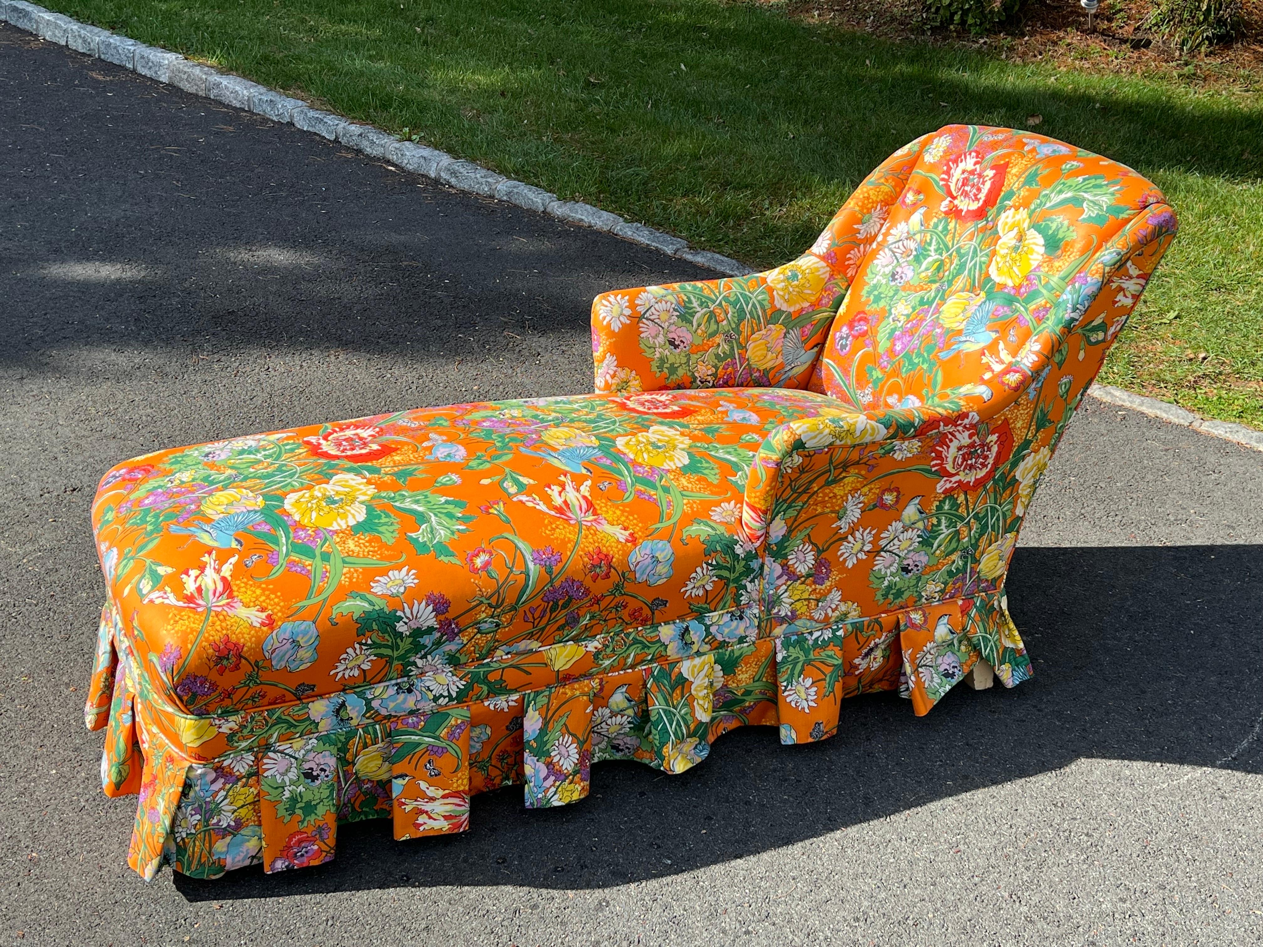 Retro Floral Chaise Lounge in Orange For Sale 6