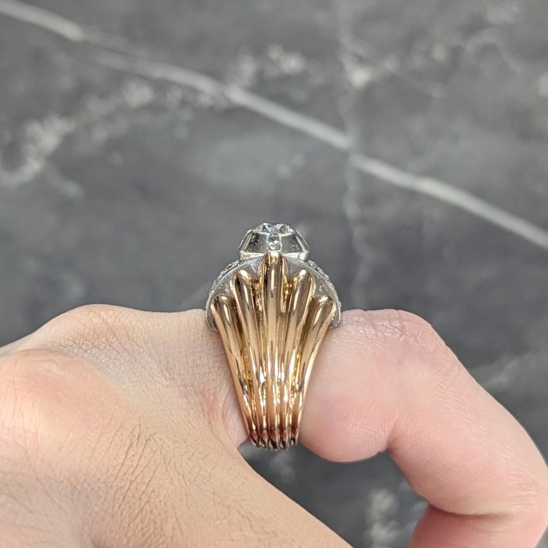 Anello francese retrò con diamante 1,65 CTW in platino e oro 18 carati con cupola vintage in vendita 5