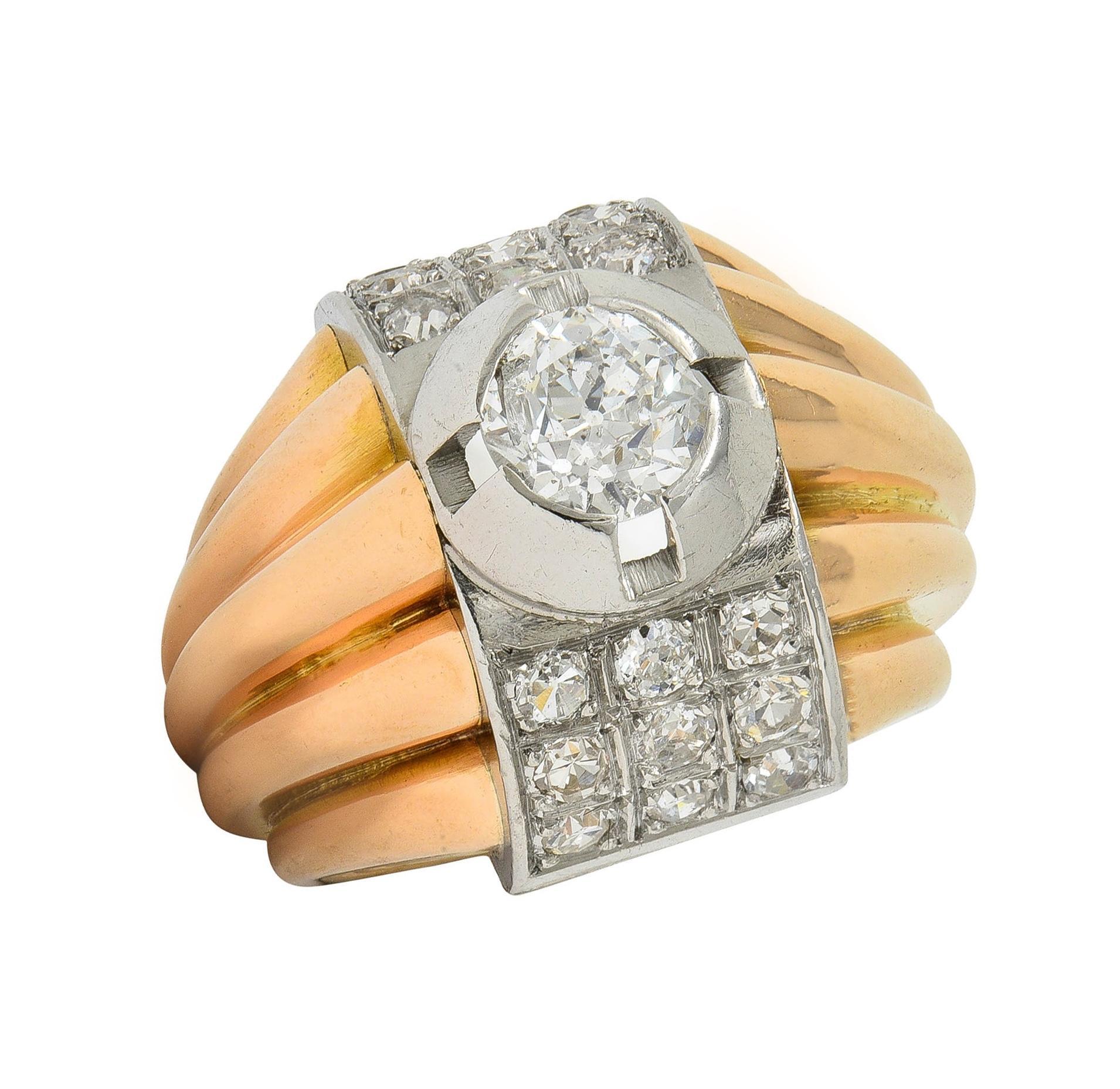 Taglio antico europeo Anello francese retrò con diamante 1,65 CTW in platino e oro 18 carati con cupola vintage in vendita