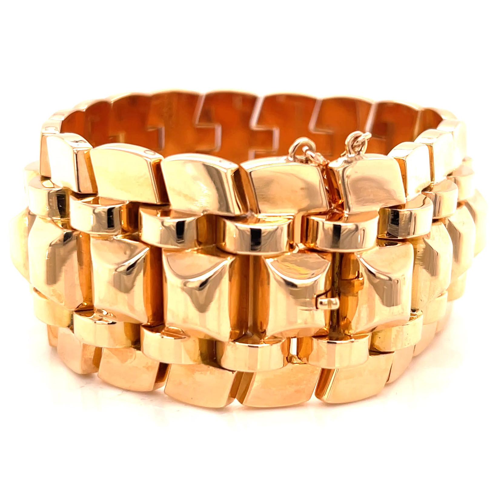 Retro French 18 Karat Rose Gold Tank Bracelet In Excellent Condition In Beverly Hills, CA