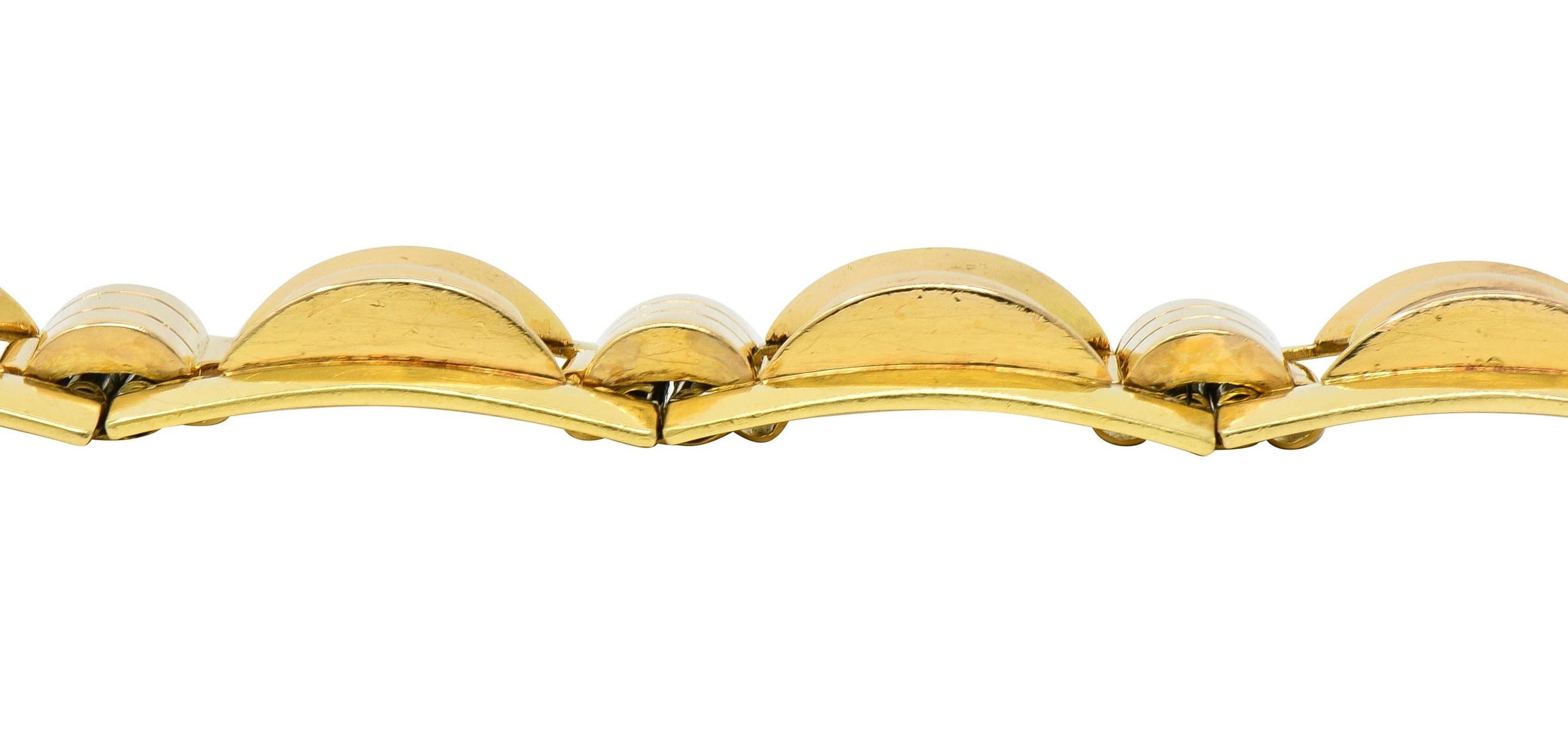 Retro French 18 Karat Two-Tone Gold Vintage Geometric Link Bracelet For Sale 3