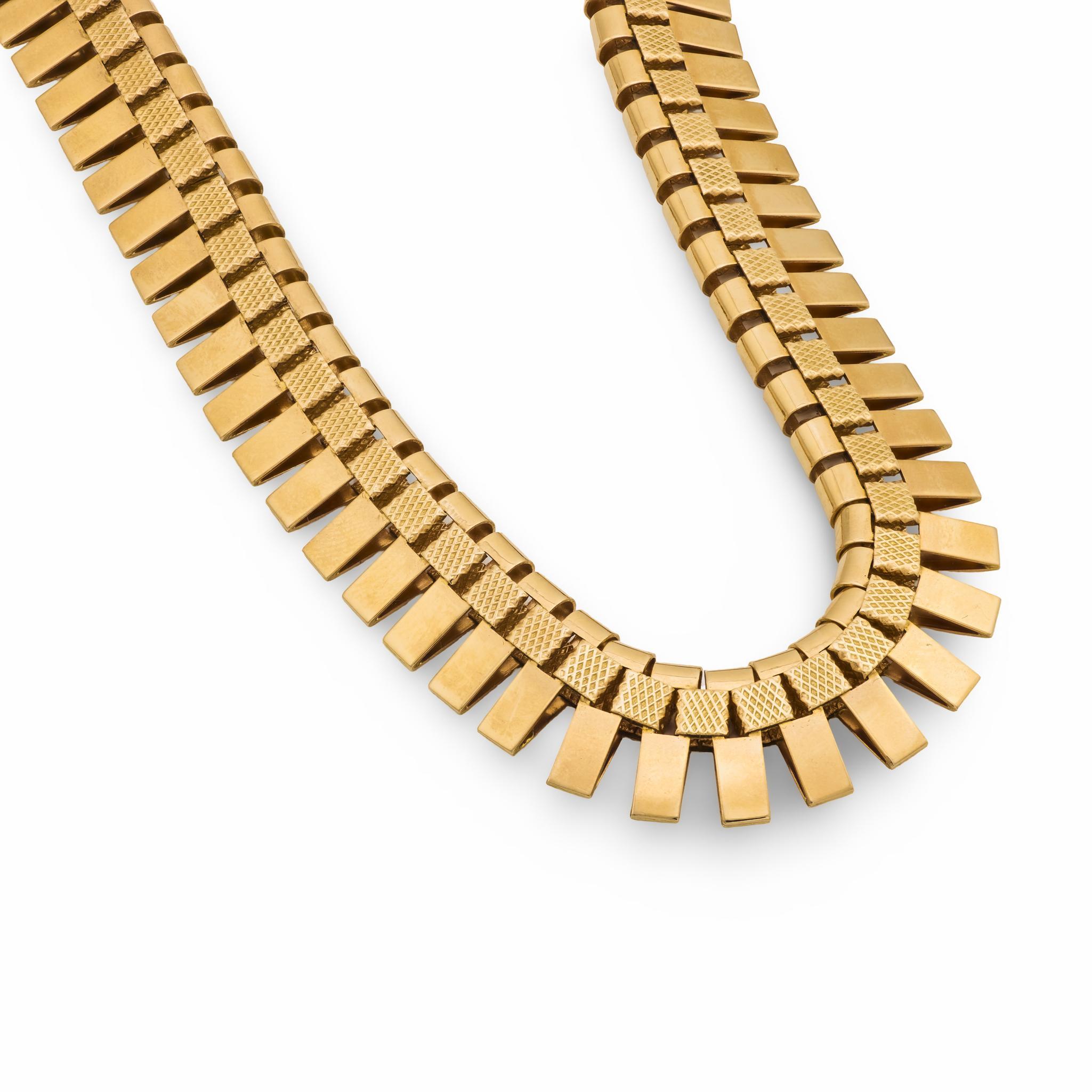 Collier rétro français en or jaune 18k en vente 2