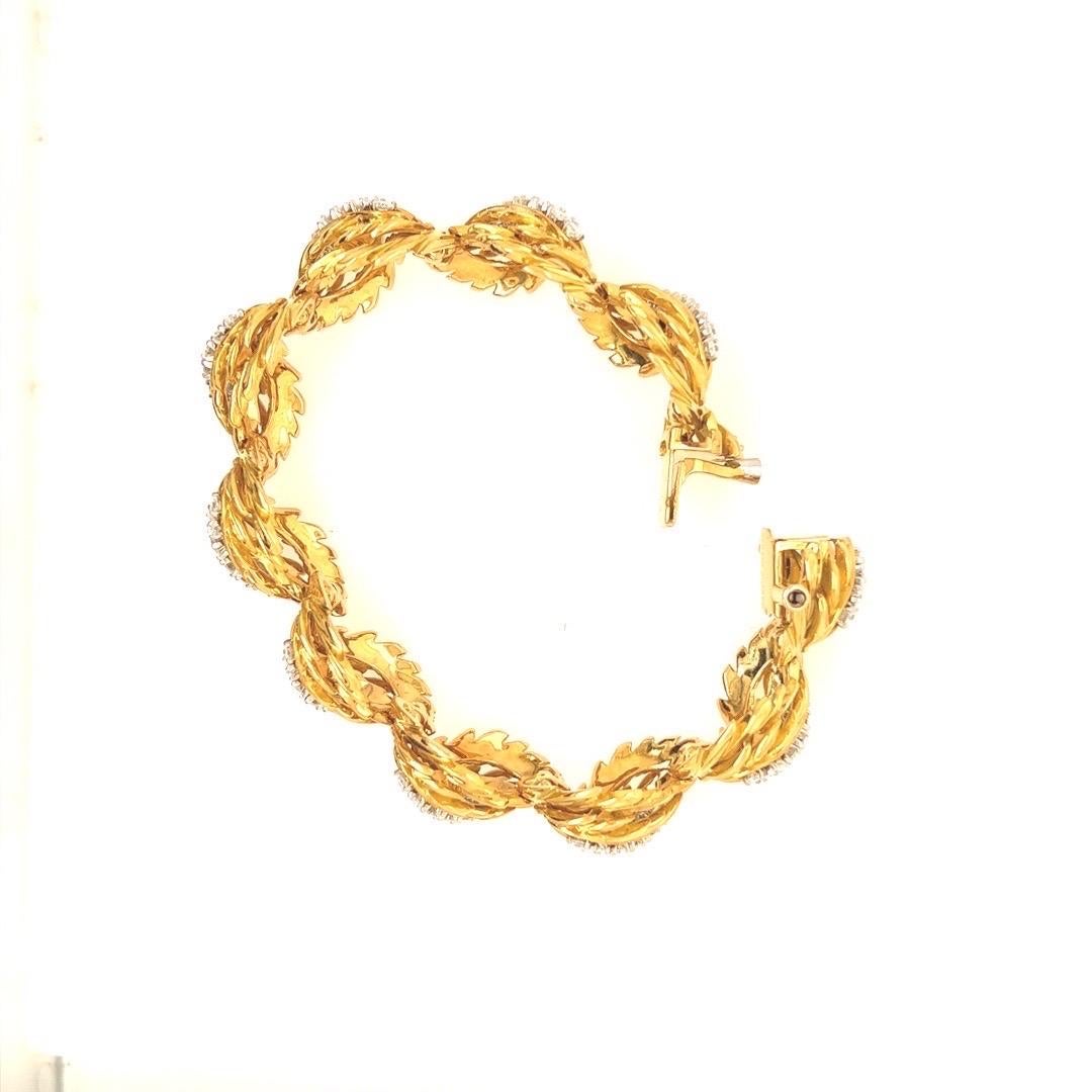 Retro French 6.04 Carat Natural Diamond and Gold Bracelet Earring Set Circa 1960 For Sale 5
