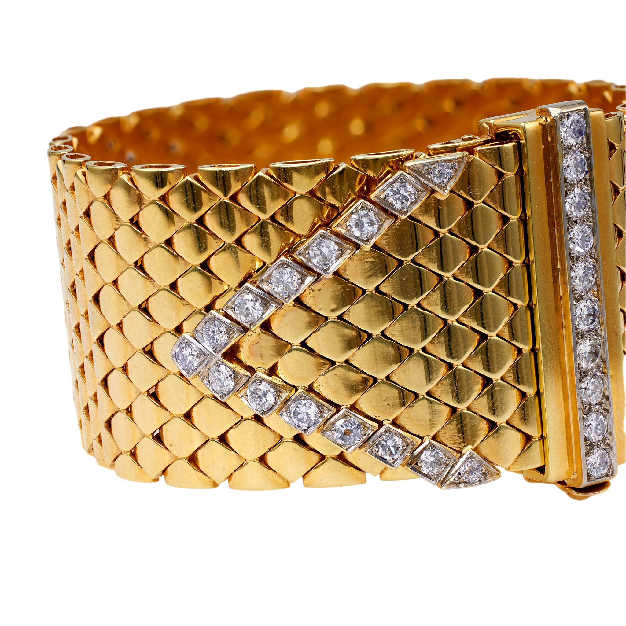 Women's or Men's Retro French Diamond 18k Yellow Gold Tank Bracelet For Sale