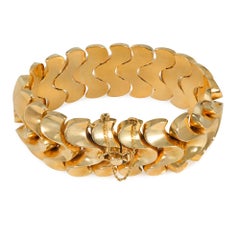 Retro French gold wave bracelet