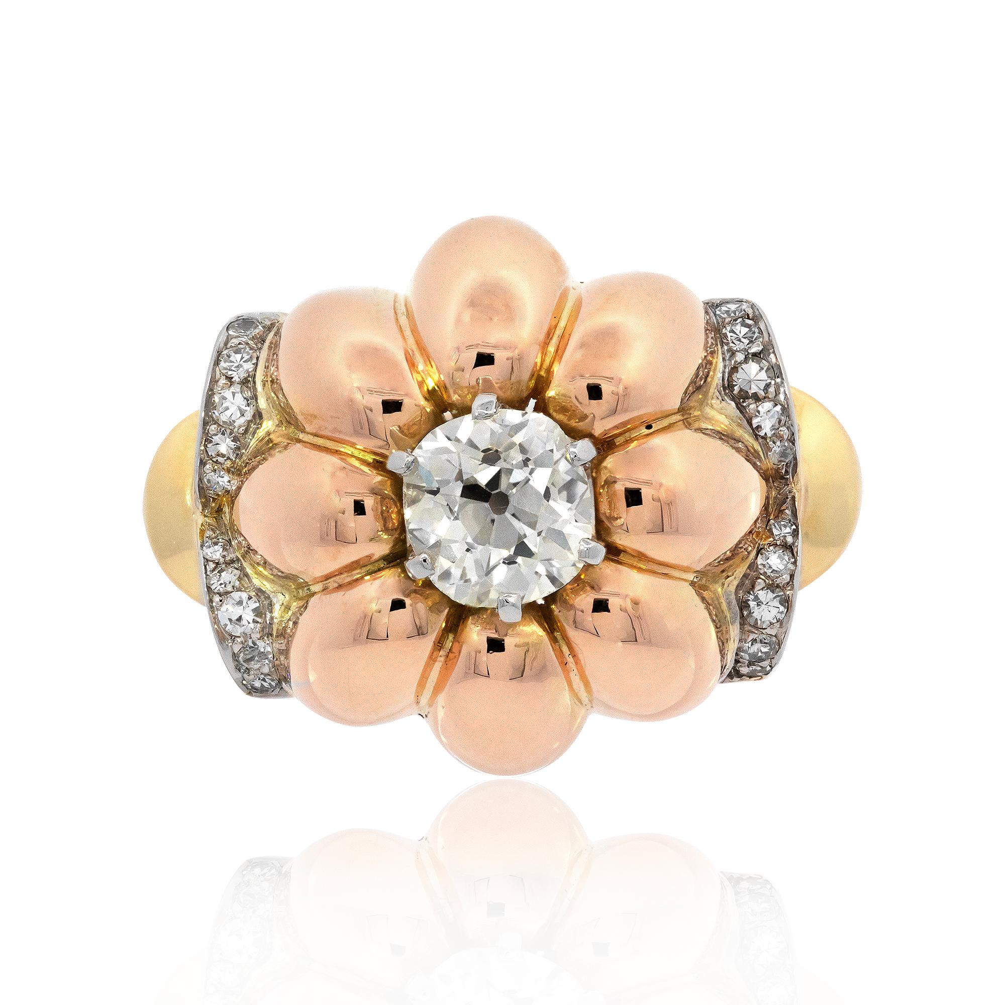 Retro French Made Diamond Flower Ring Circa 1940s For Sale 3