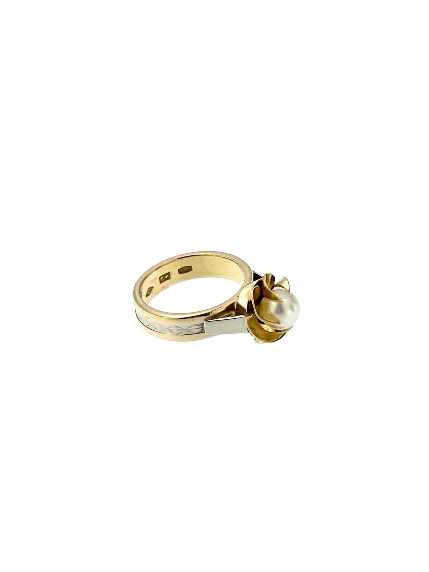 Retro French Solitaire Gold Ring with Pearl For Sale 2