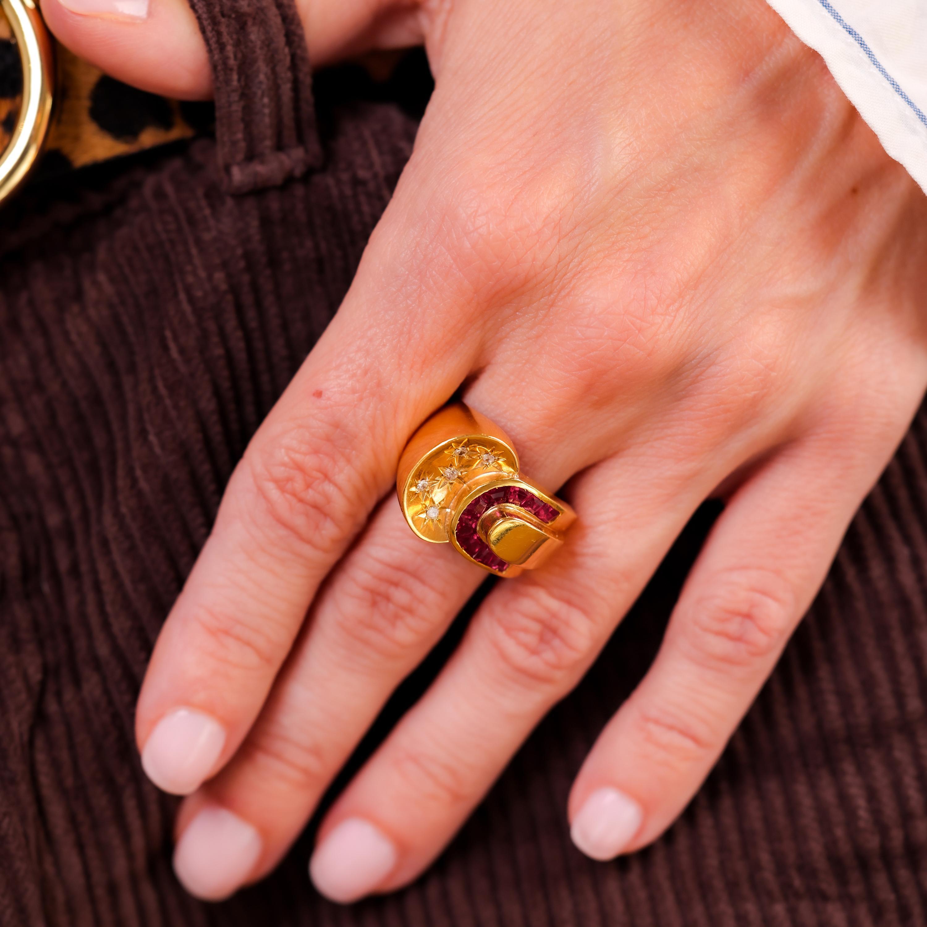 Retro French Synthetic Ruby Diamond 18K Yellow Gold Ring In Excellent Condition In Beverly Hills, CA