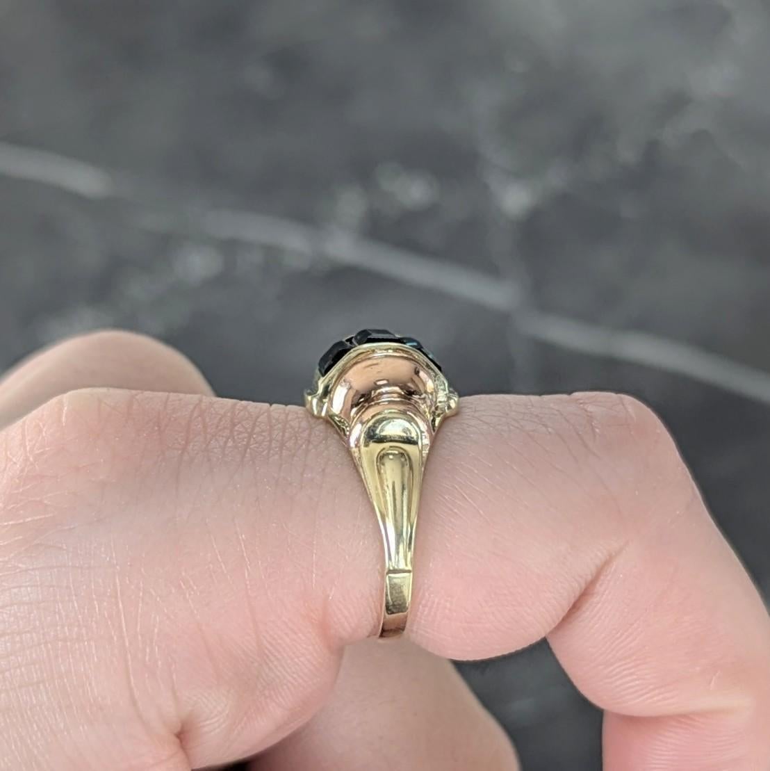 Retro French Tourmaline 14 Karat Two-Tone Gold Domed Vintage Tank Ring For Sale 3