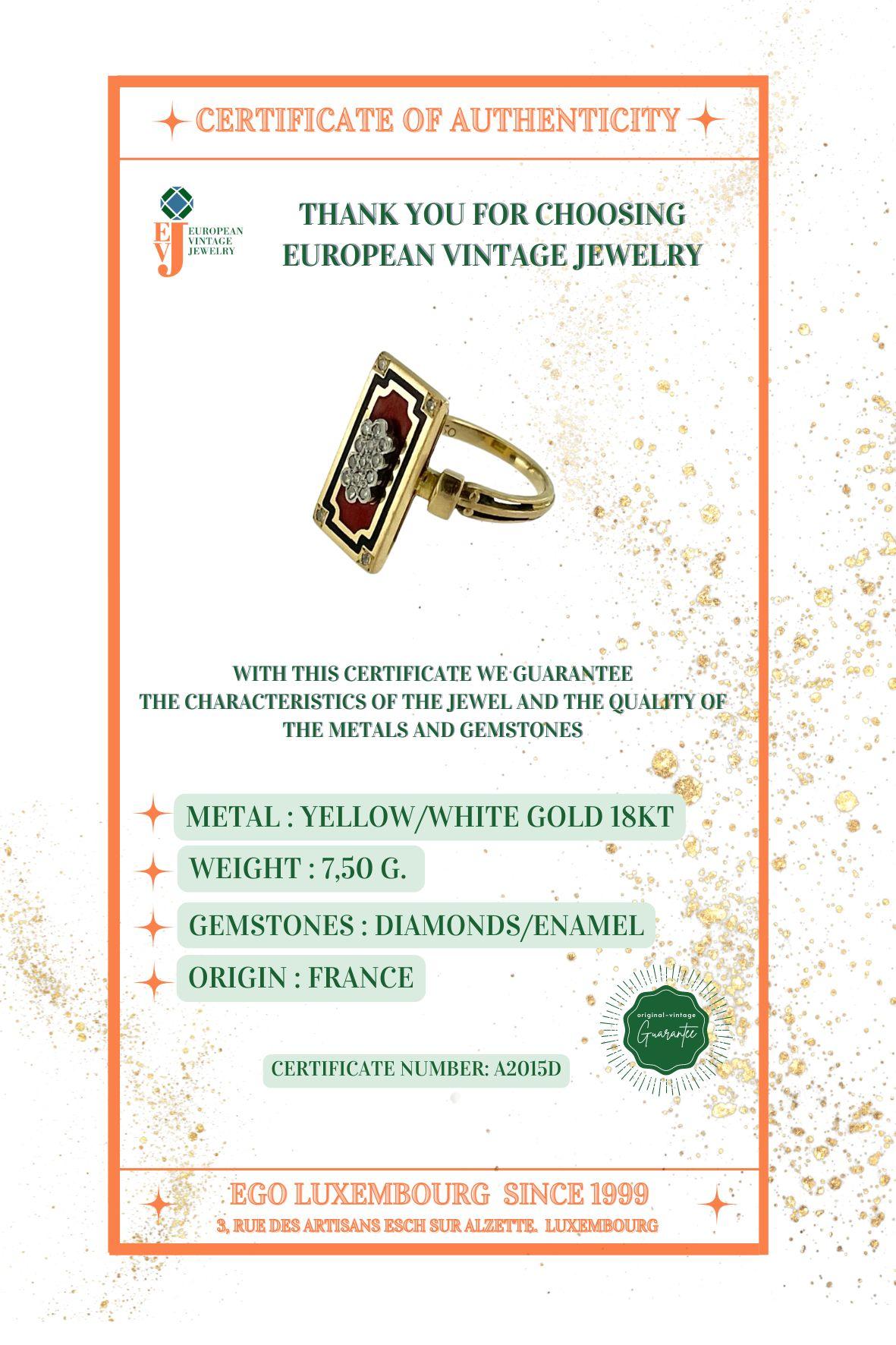 Retro French Yellow and White Gold Ring with Enamel and Diamonds For Sale 5