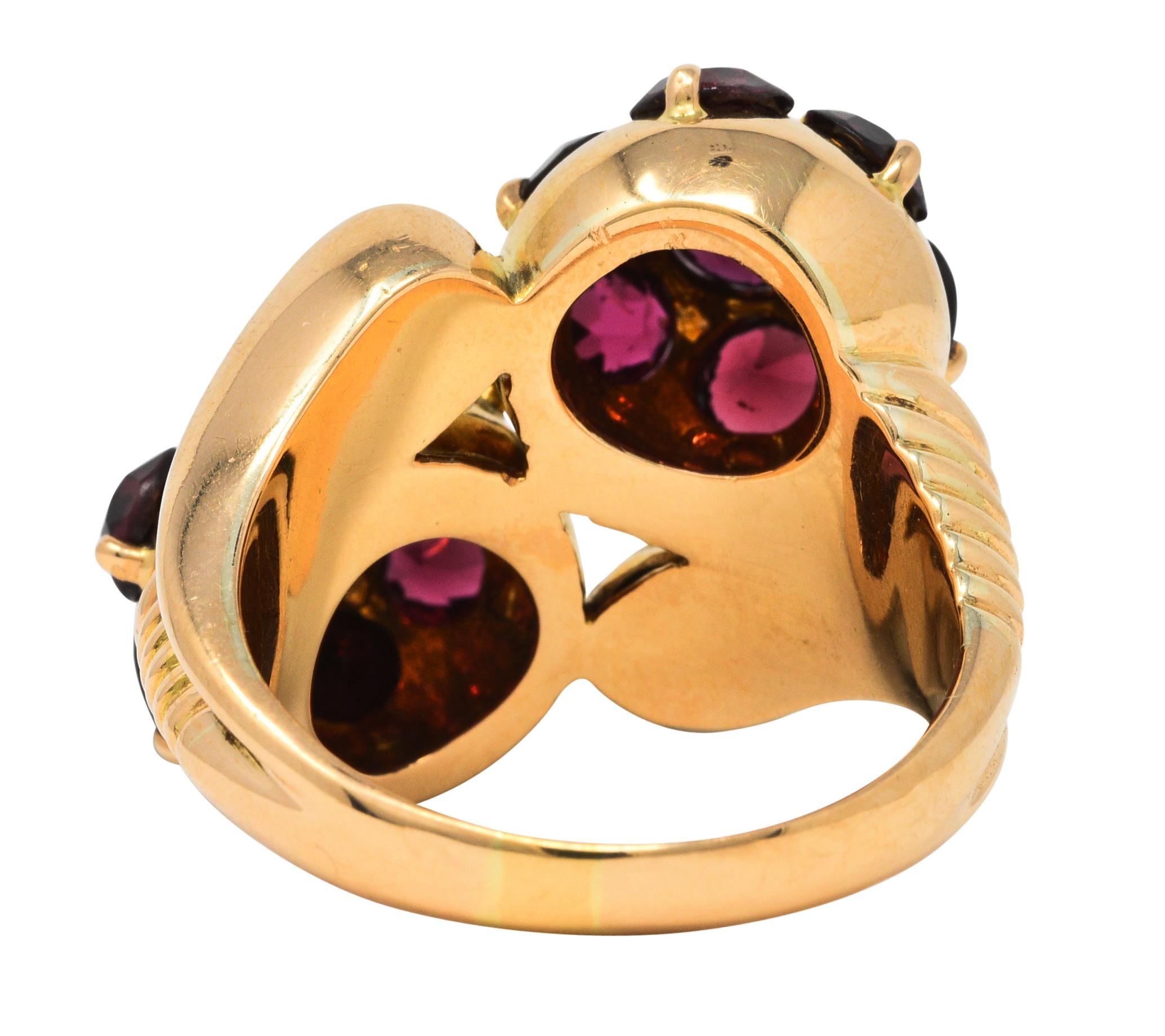 Retro Garnet 18 Karat Yellow Gold Bypass Cluster Ring In Excellent Condition In Philadelphia, PA