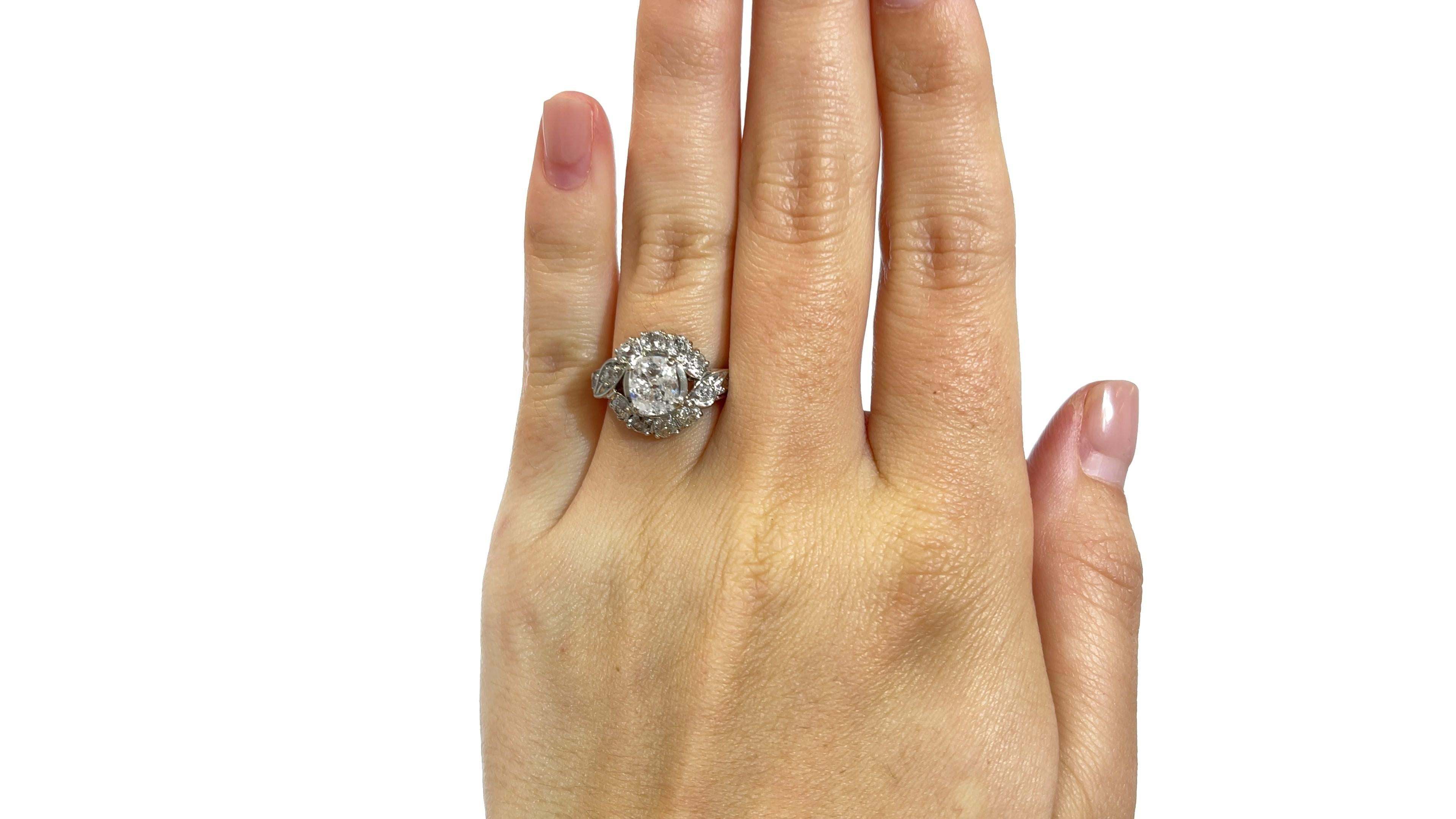 Retro GIA 1.04 Carat Antique Cushion Cut Diamond White Gold Engagement Ring In Excellent Condition In Beverly Hills, CA