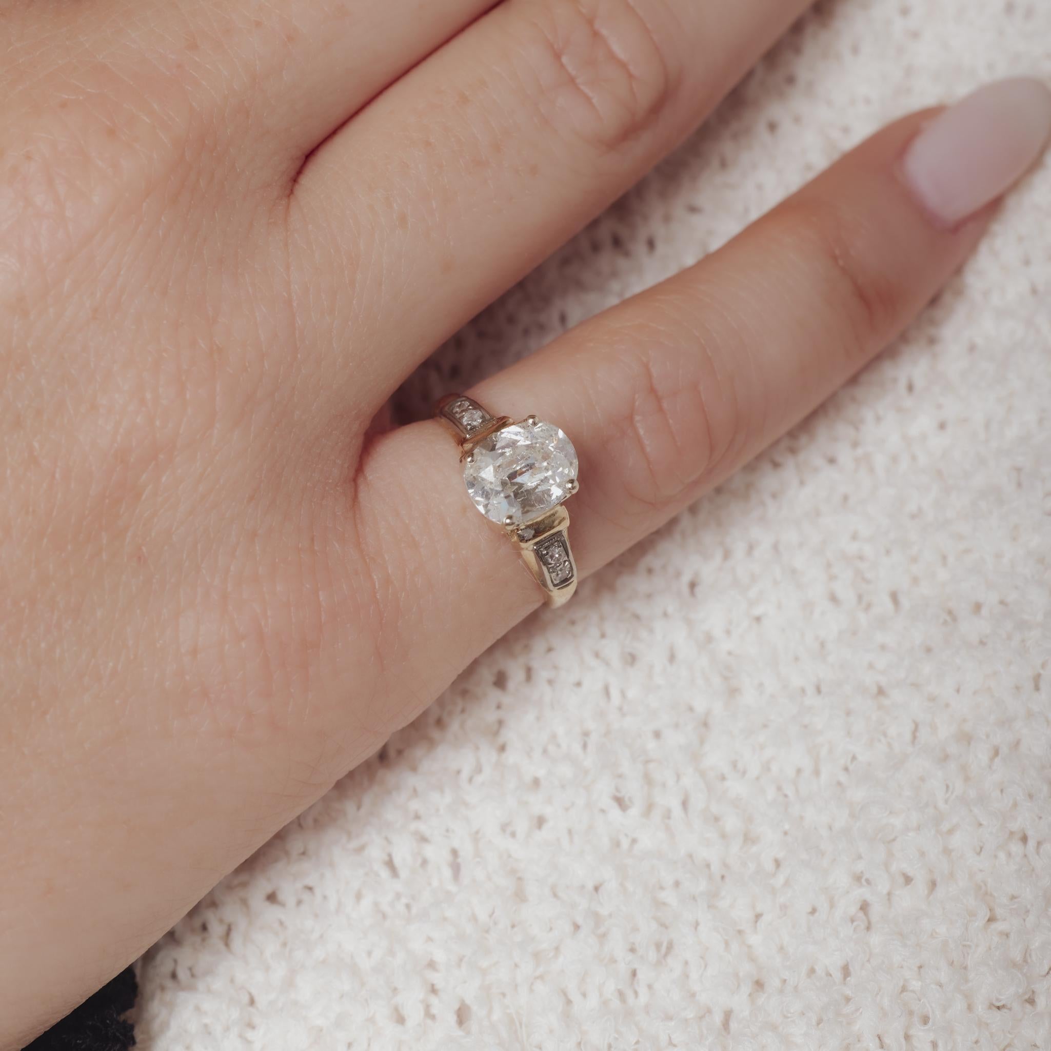 De las mujeres Anillo de compromiso de oro amarillo de 14 quilates con diamante retro GIA de 1,58 quilates en venta