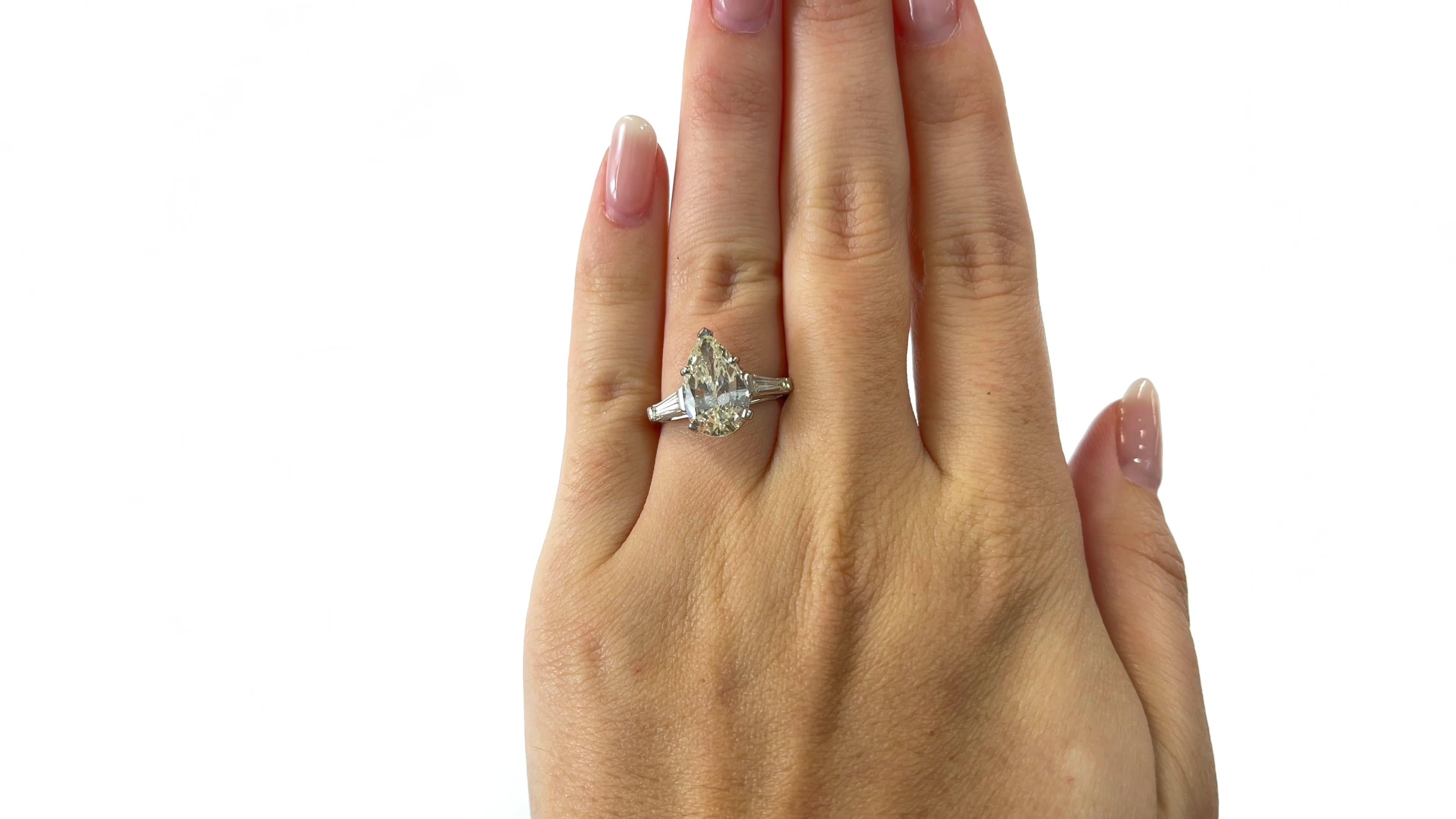Pear Cut Retro GIA 3.03 Carat Pear Shape Diamond Platinum Engagement Ring
