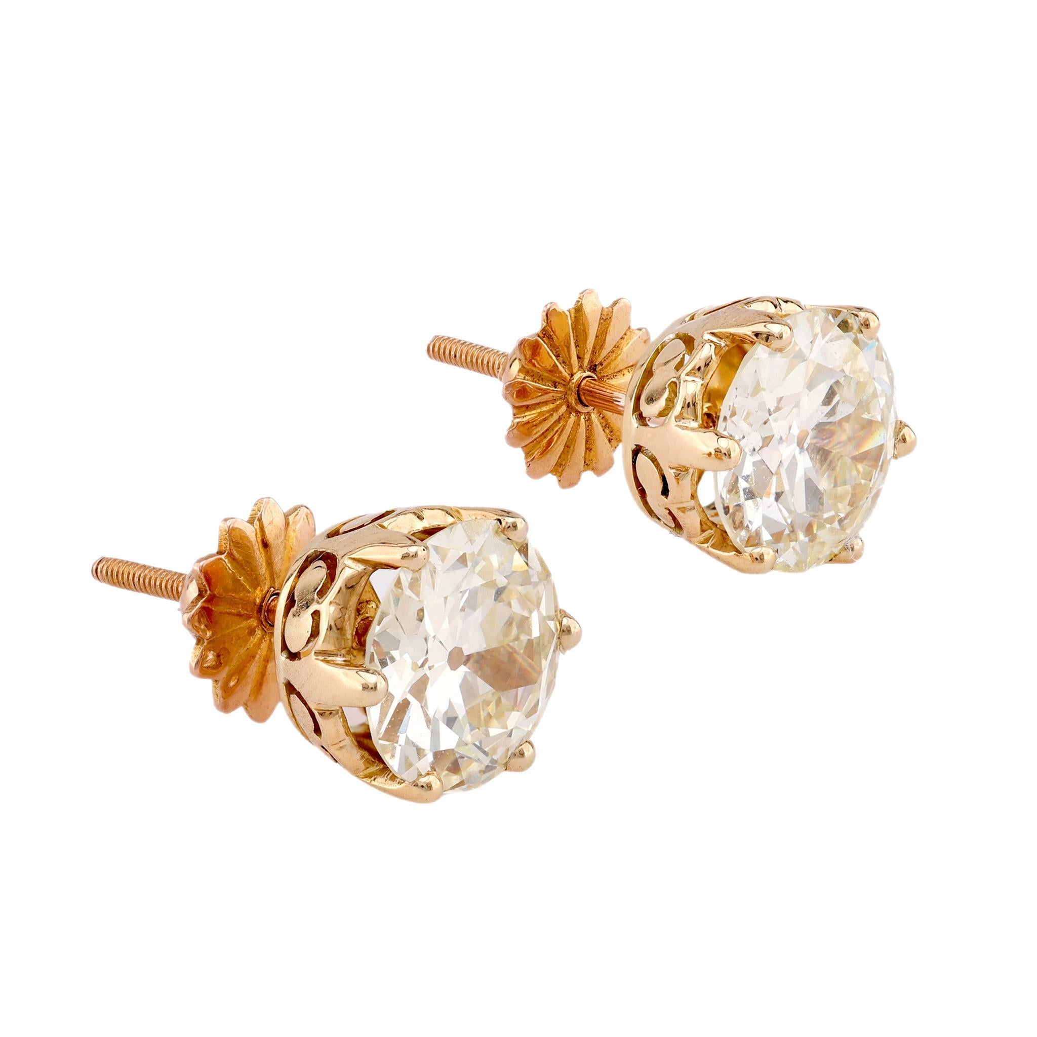 Retro GIA 3,96 Karat Diamant Gesamtgewicht 18K Gelbgold Ohrstecker (Brillantschliff) im Angebot