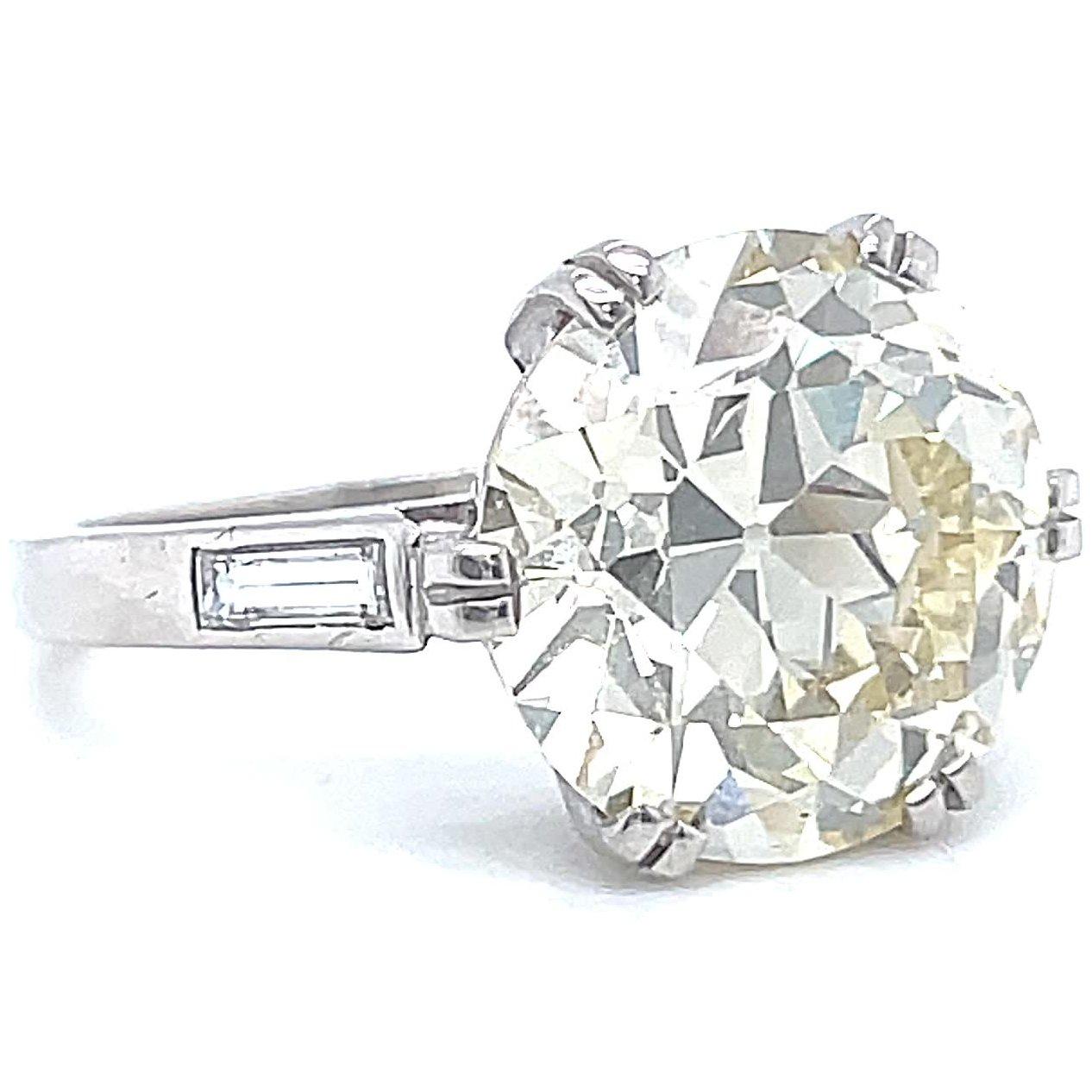 Retro GIA 6.20ct Old European Cut Diamond Engagement Ring Platinum In Excellent Condition In Beverly Hills, CA