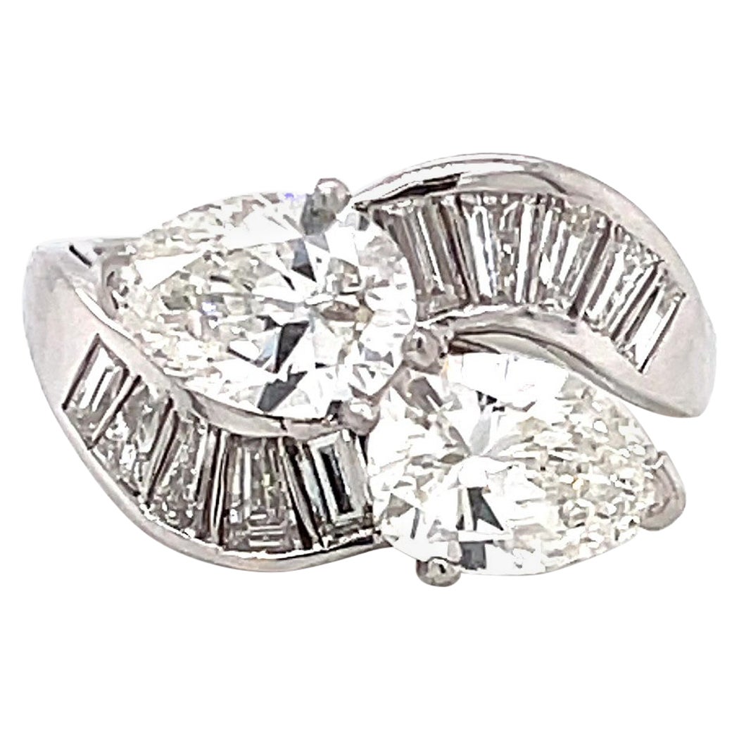 Retro GIA Toi et Moi Diamond Platinum Ring