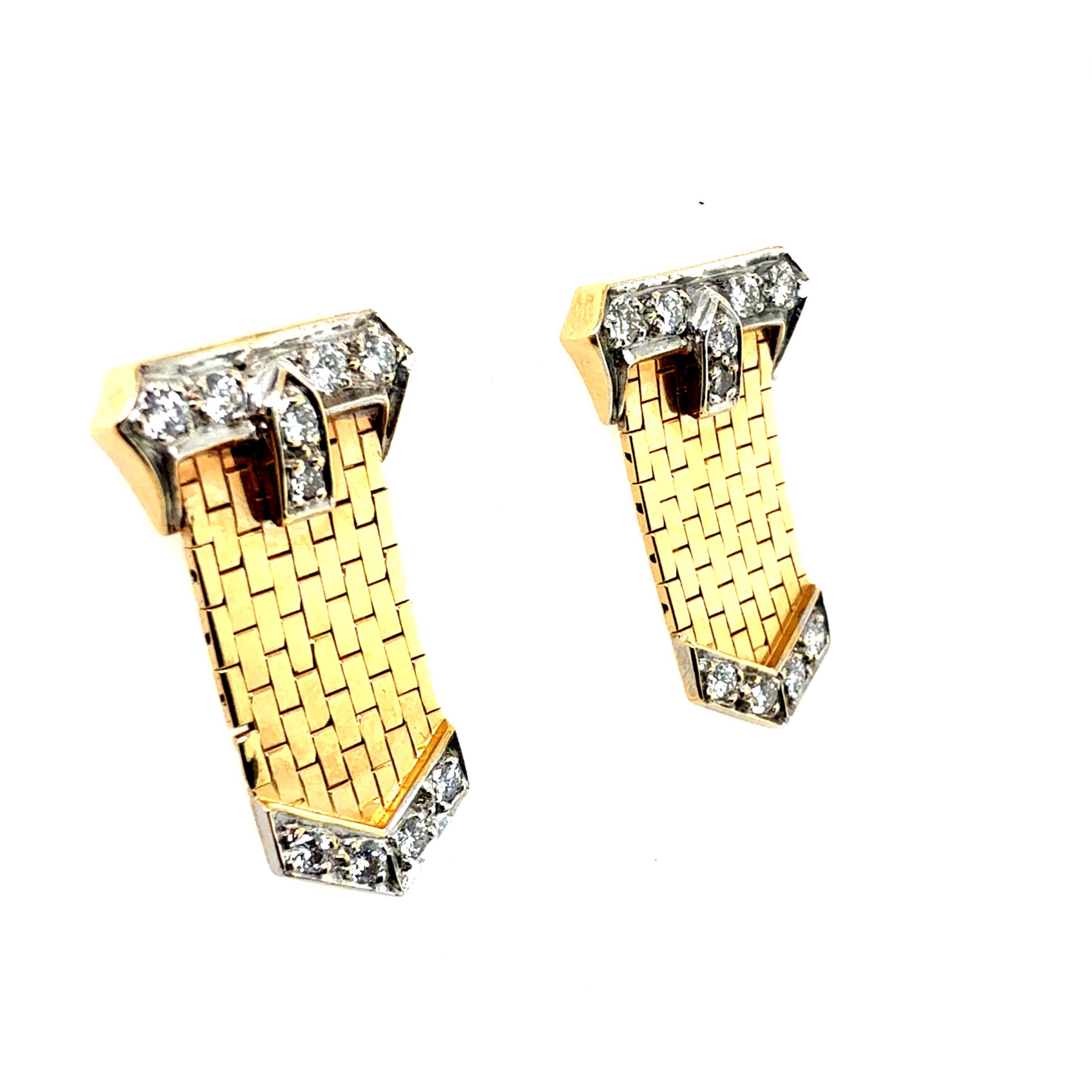 Orecchini con fibbia in oro retrò con diamanti naturali da 0,60 carati Circa 1980 In condizioni buone in vendita a Los Angeles, CA