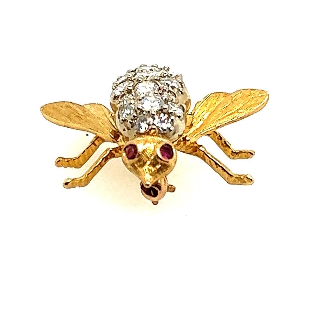 A Stunning 18k Yellow Gold Bee Pin. 

The piece is set with 19 natural round brilliant diamonds weighing 0.75 carats, F-G in color and VVS-SI in clarity. 

Total weight is 4 grams.