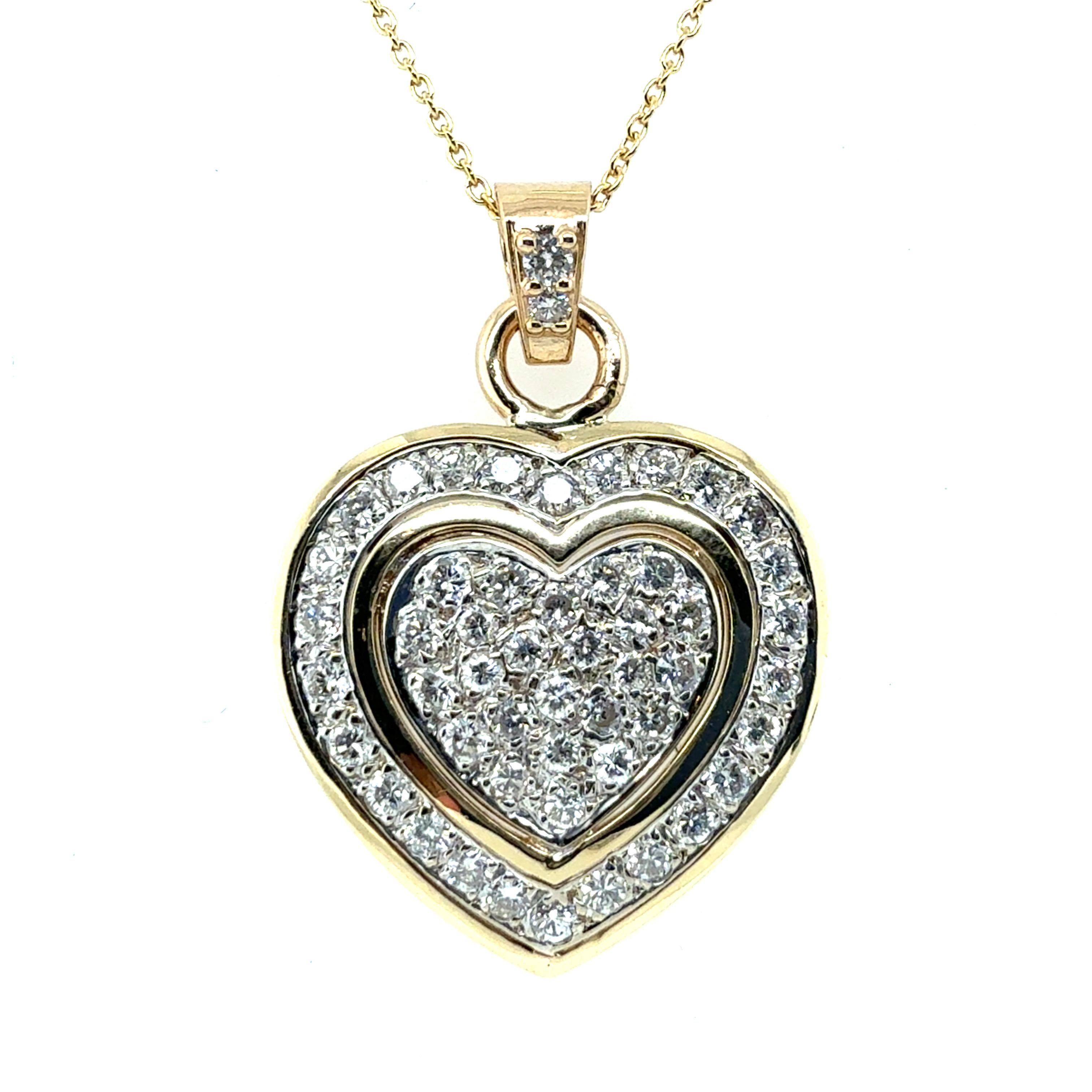 Rétro Pendentif en forme de coeur en or rétro avec diamant incolore naturel de 1,5 carat en vente
