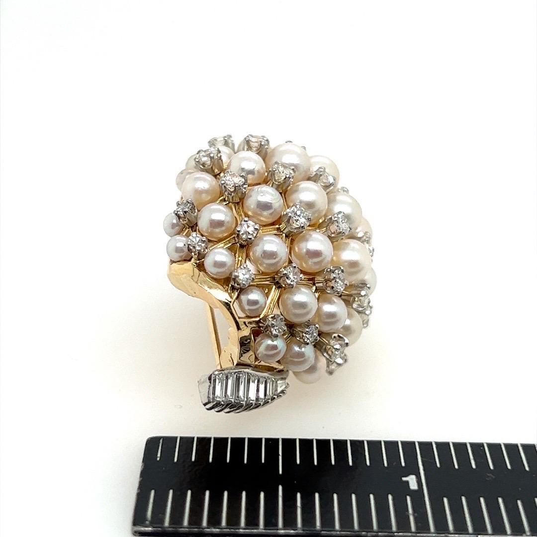 Retro Gold 2.2 Carat Natural Colorless Diamond & Pearl Pendant Brooch Circa 1960 For Sale 6