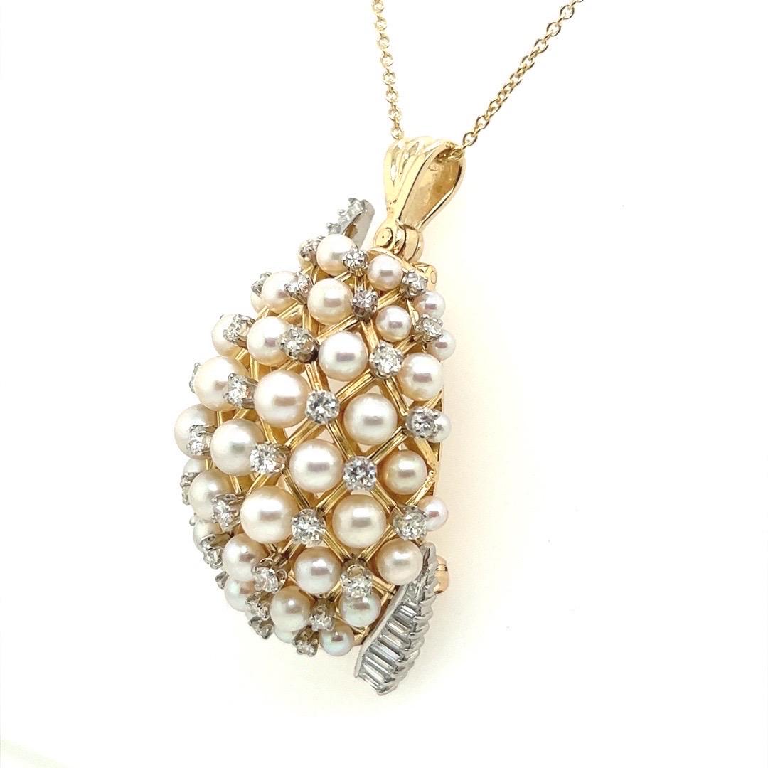 Retro Gold 2.2 Carat Natural Colorless Diamond & Pearl Pendant Brooch Circa 1960 In Good Condition For Sale In Los Angeles, CA