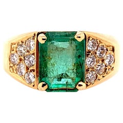Vintage Gold 2.30 Carat Cocktail Ring Natural Emerald Gem and Diamond, circa 1960