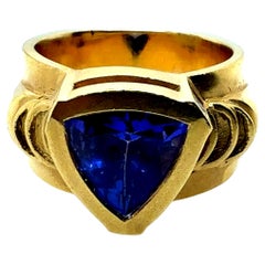 Retro Gold 2.5 Carat Natural Tanzanite & Diamond Statement Ring Circa 1980